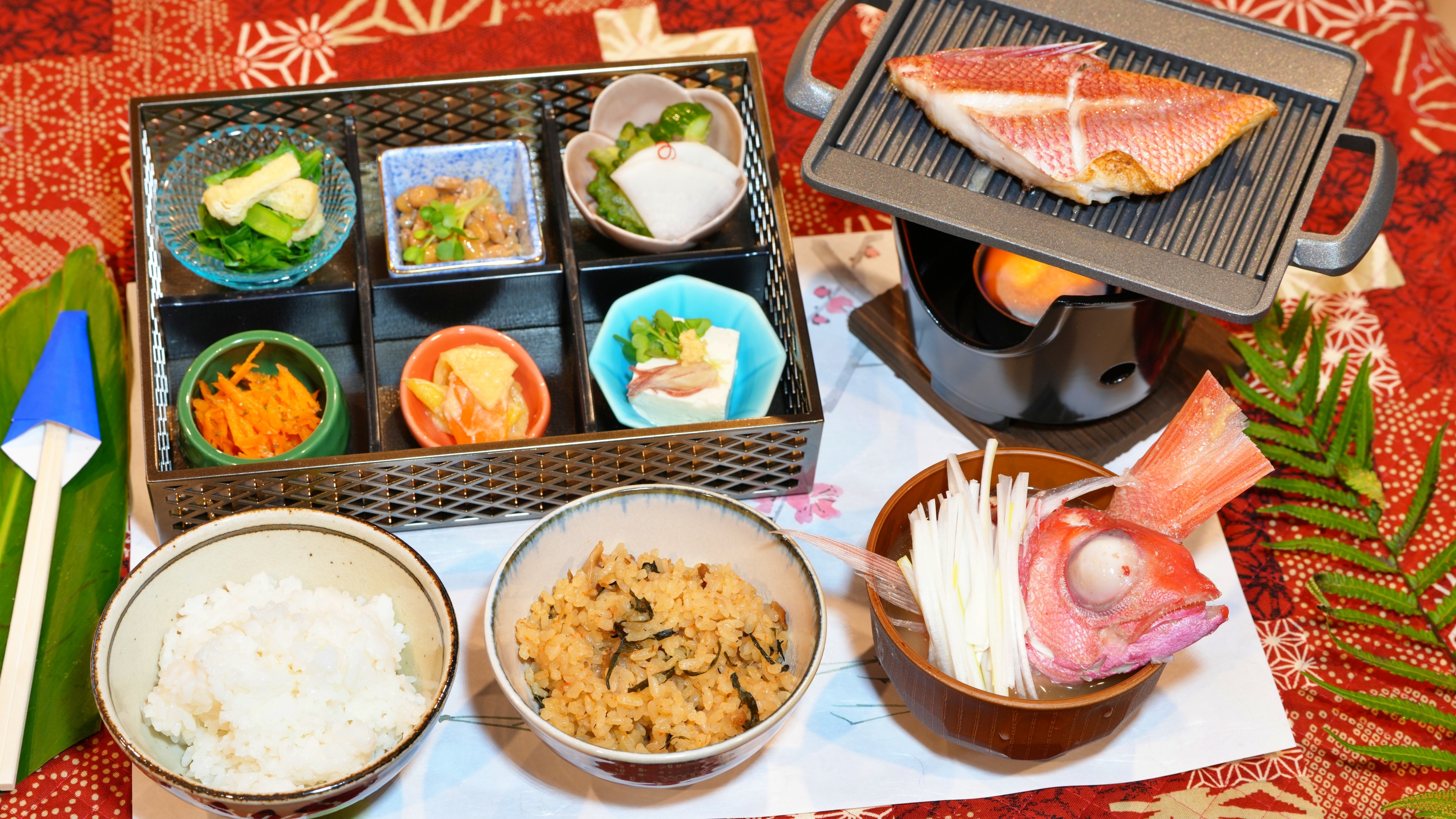 选择日式或西式早餐(日本料理)