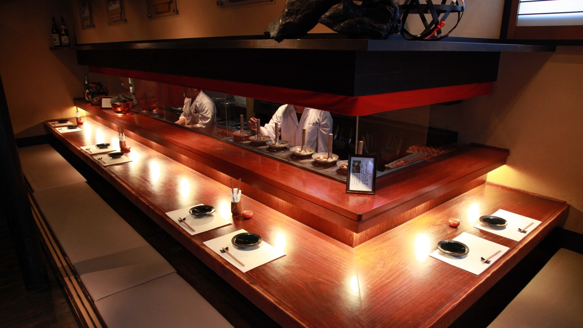 ภายในร้านอาหารในเครือของเรา ฮิไน จิโดริ ฮอกโคริยะ (เดิน 3 นาที)