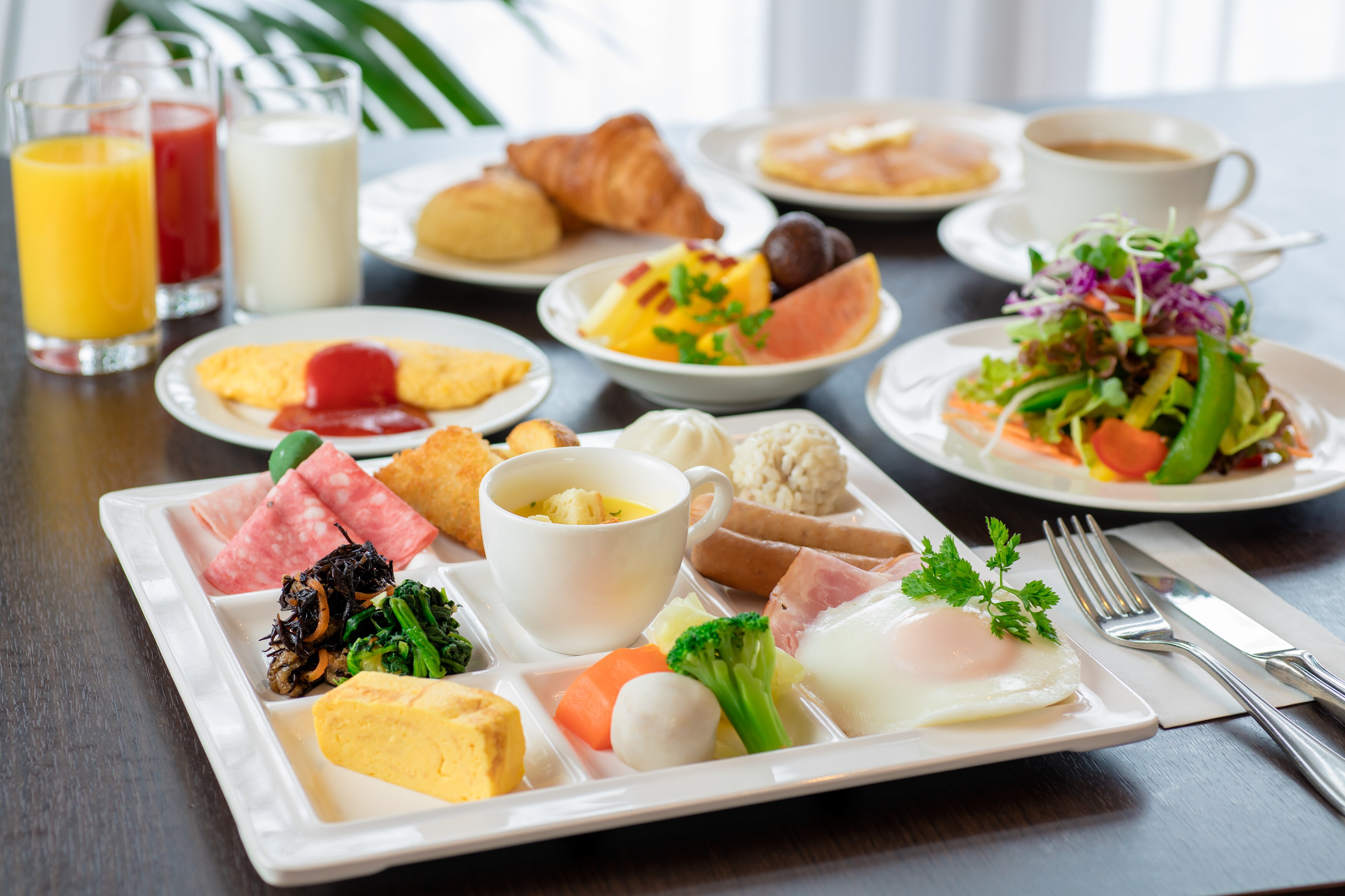 트레셰나 아침 식사 모듬 이미지