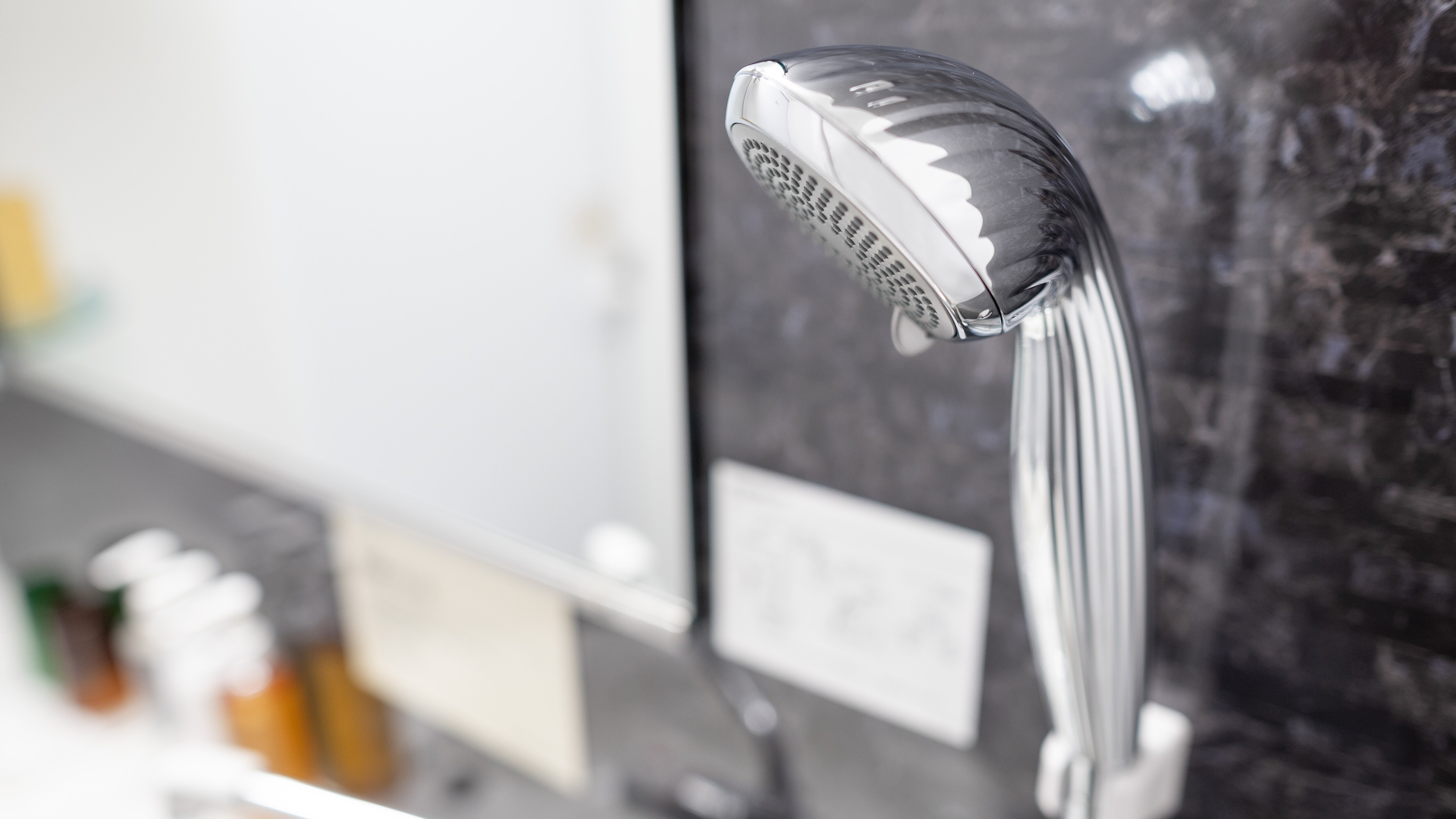 Shower head that makes your skin beautiful: "ReFa Fine Bubble"