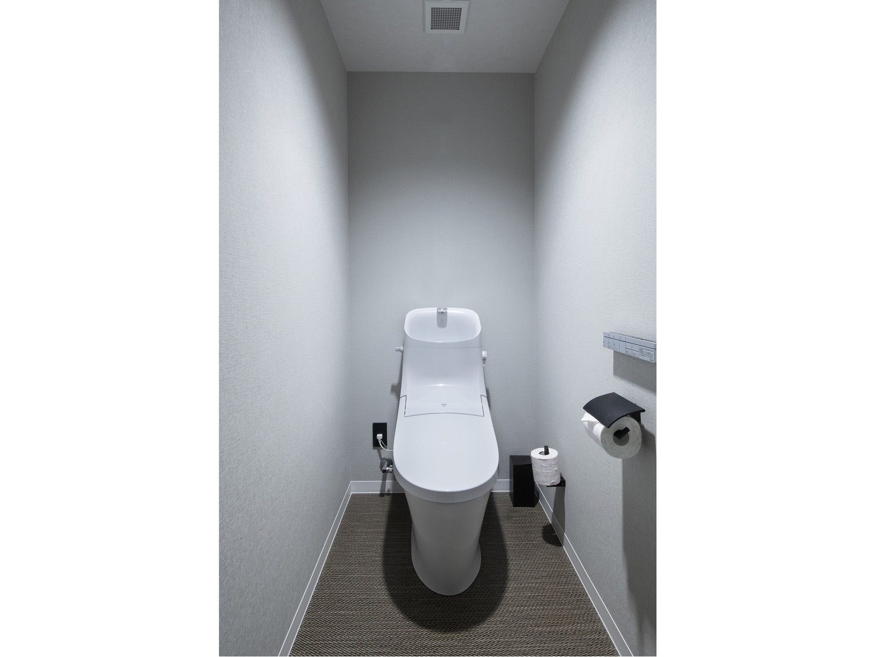 Toilet with washlet in all rooms