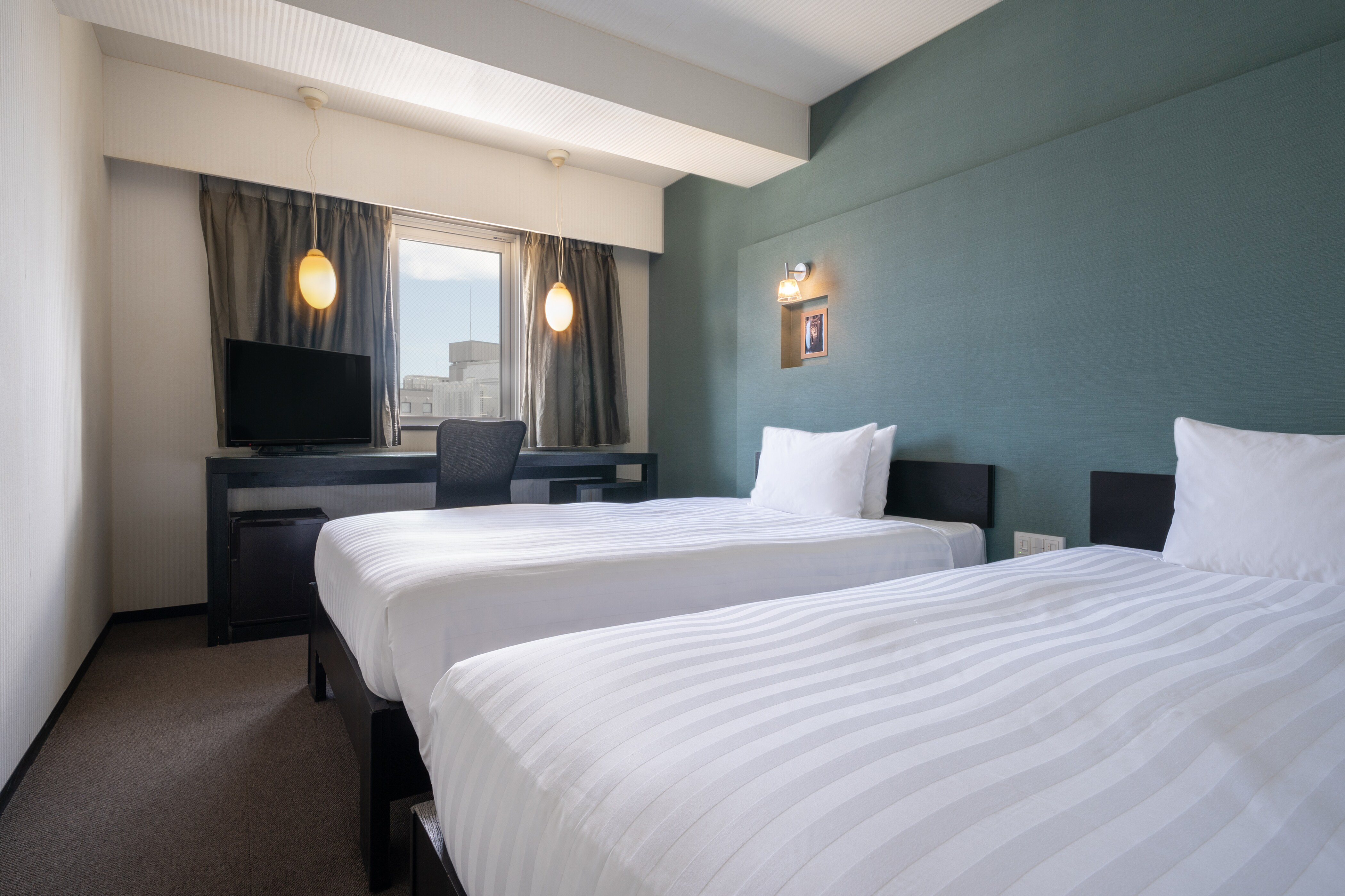 Twin room [All rooms have Simmons mattresses]