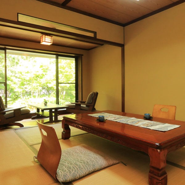 Main building, 1st floor image, example of guest room ③