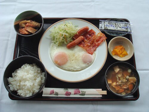 Breakfast example (bacon and egg set meal)
