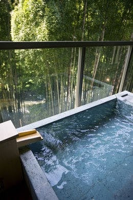 [Open-air bath room with terrace] Open-air bath