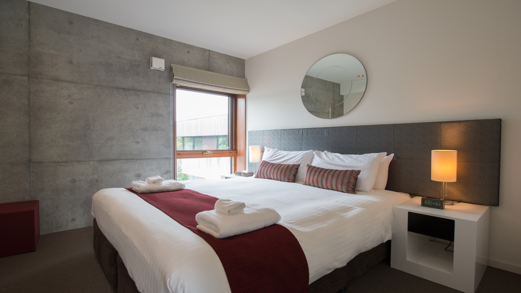 Bedroom (choice of twin or double)