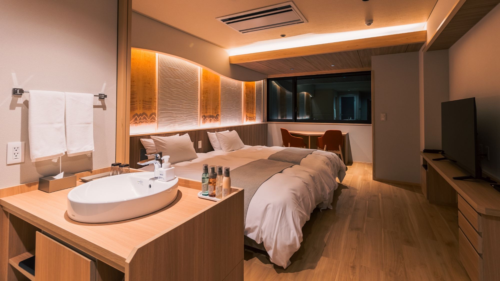 Superior Twin Room [8th-9th floor, ocean side]