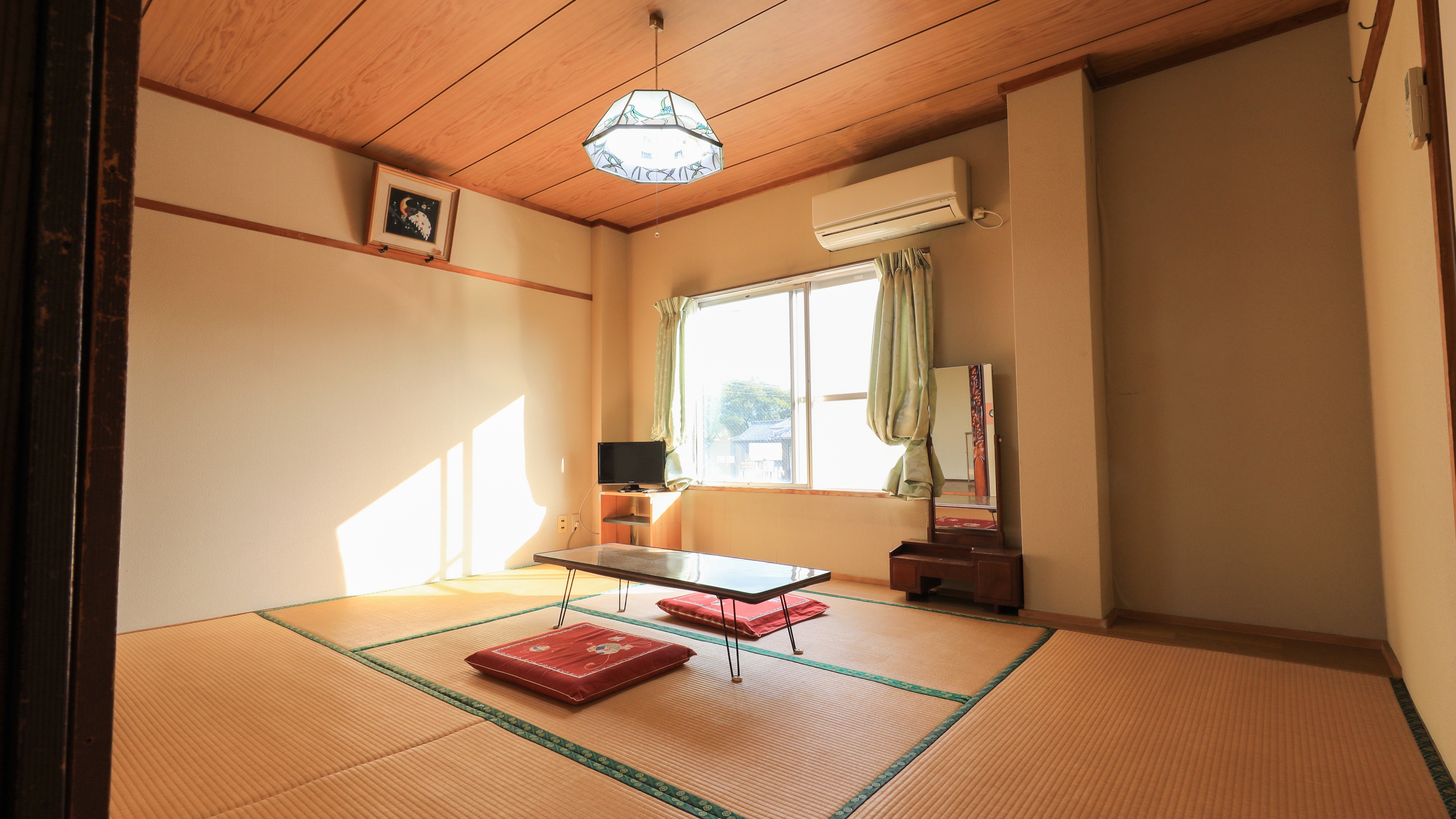 6 tatami room