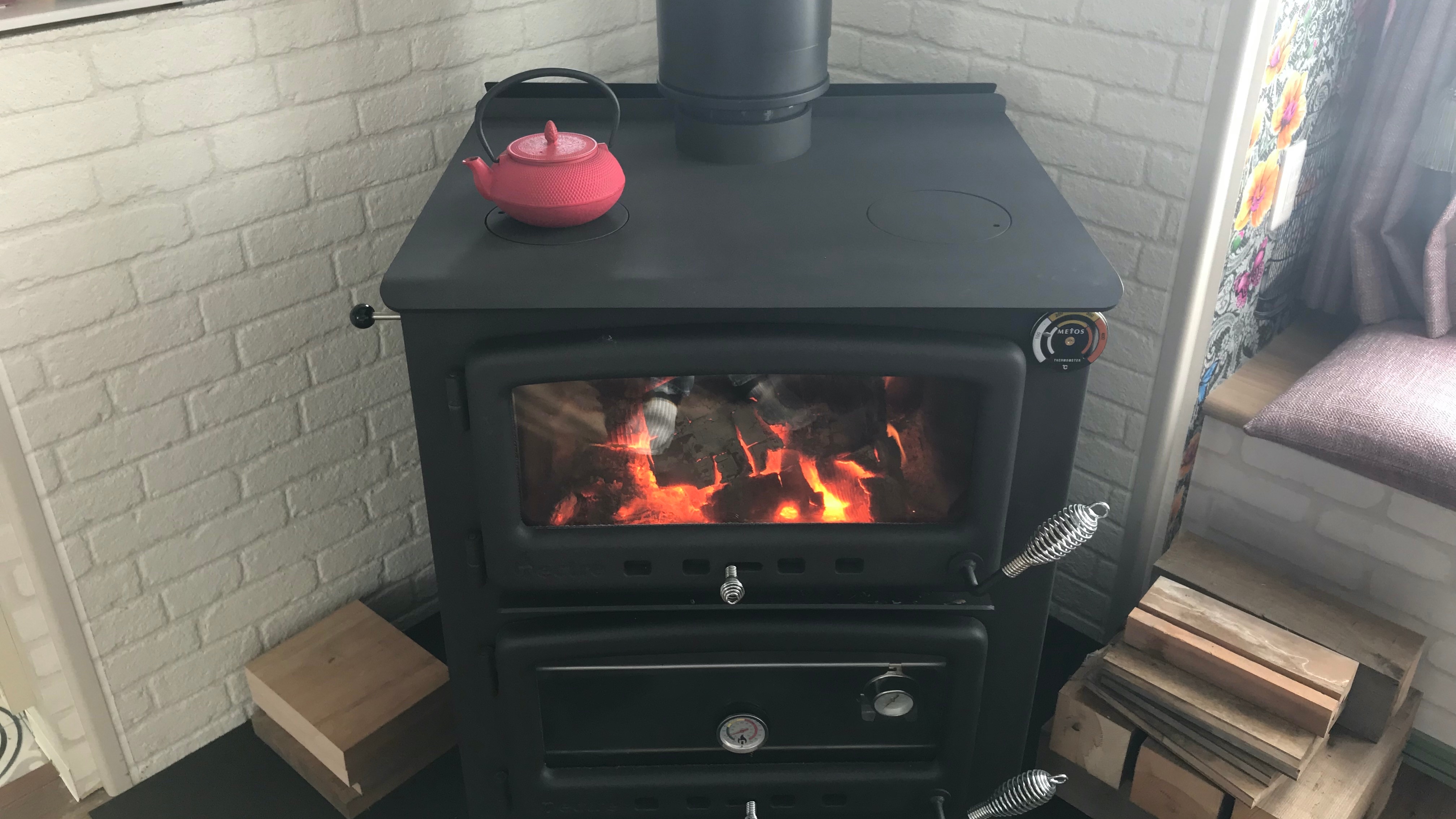 เตาไม้ 169