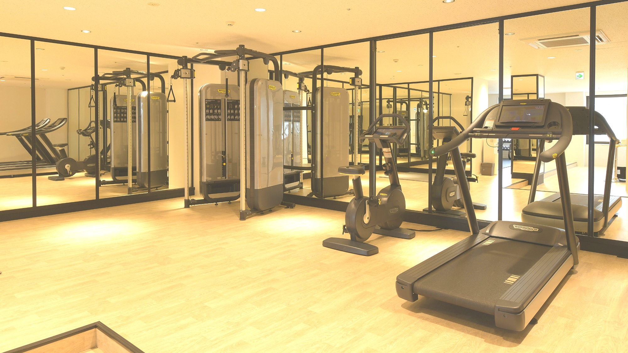 ◇Limited to hotel guests! Equipped with a 24-hour gym