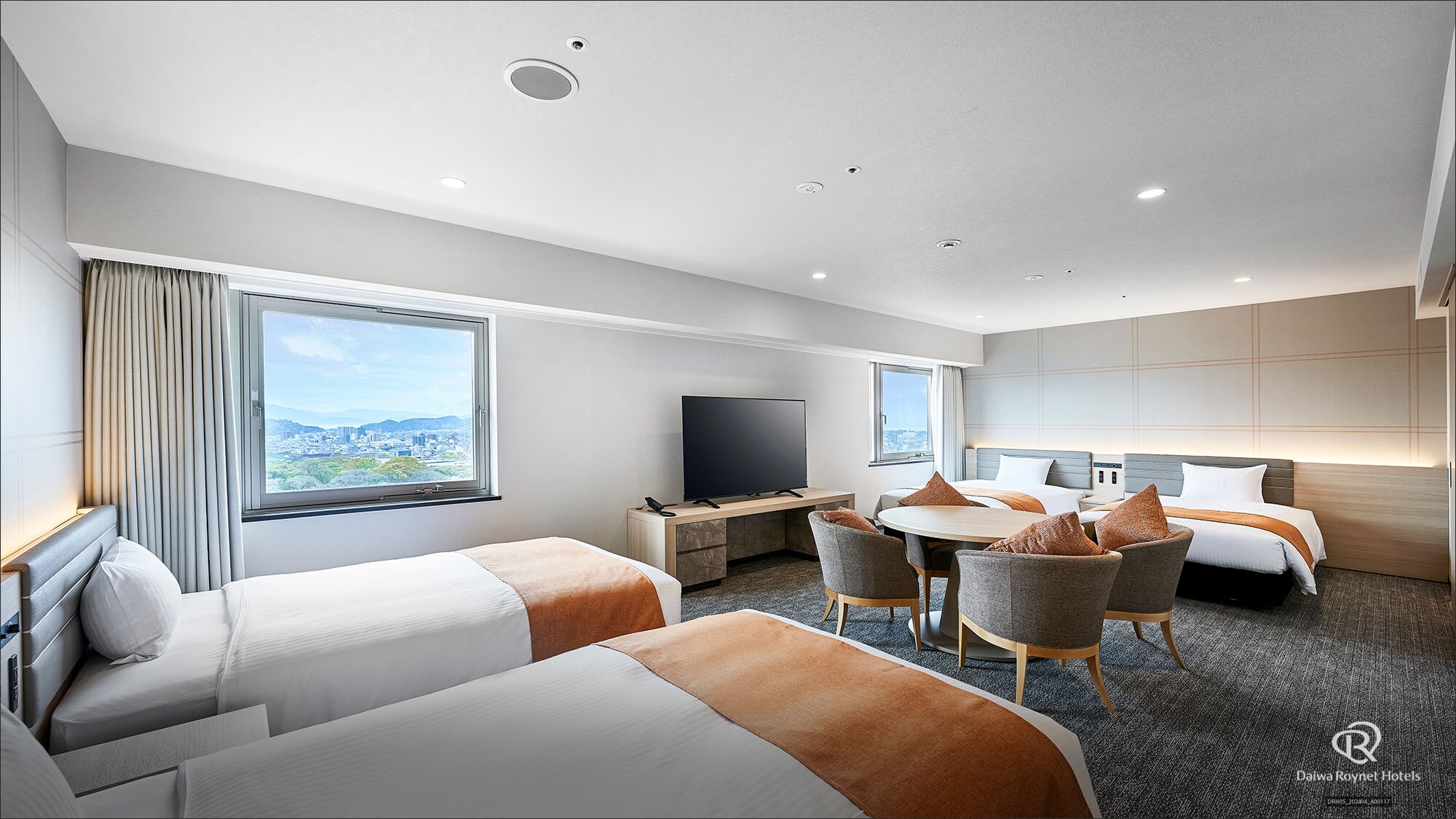 Family Fourth Room