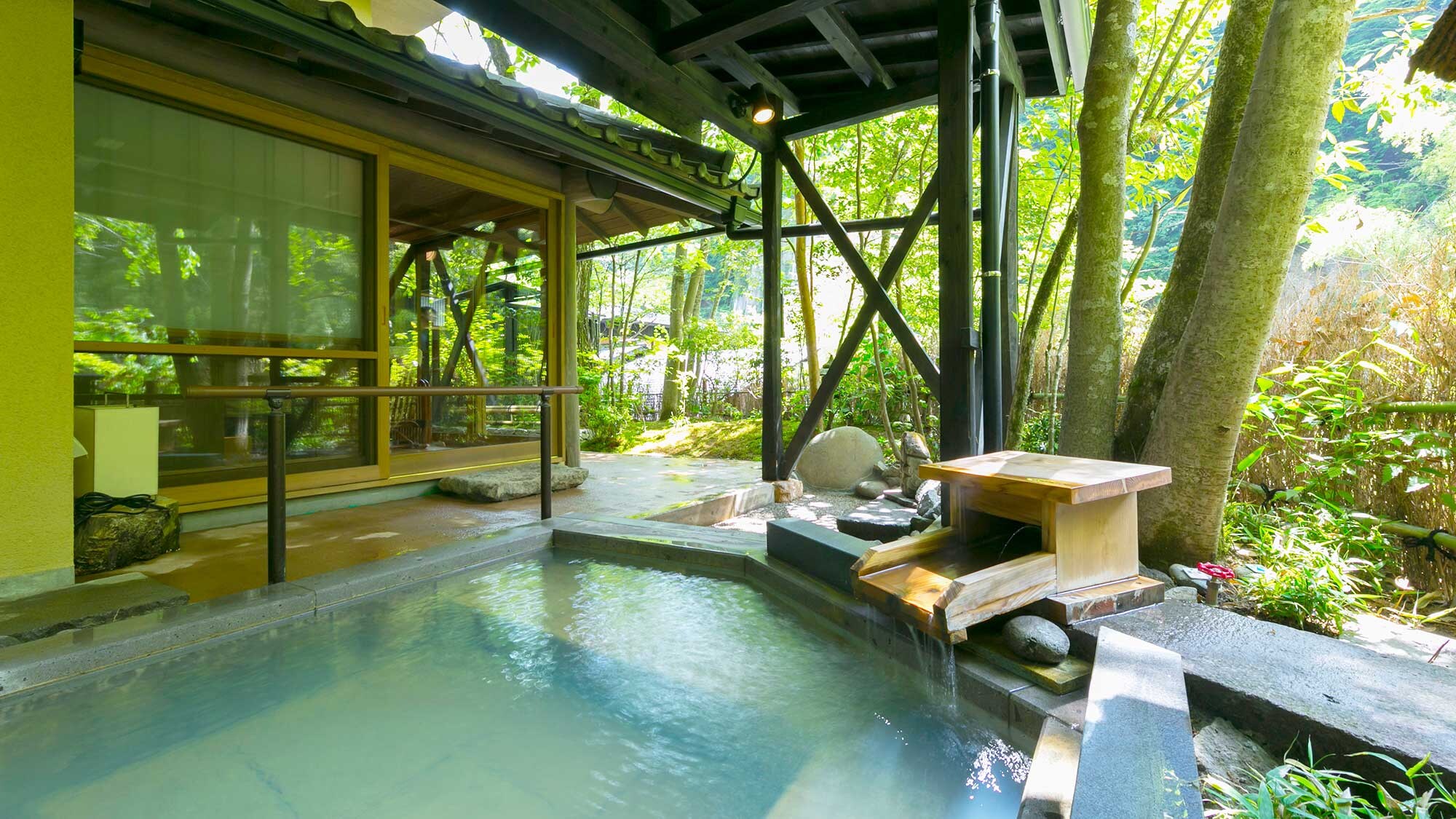 [Main house special room A / with open-air bath and indoor bath] An open-air bath in your room where you can enjoy bathing as much as you like, whenever you like.