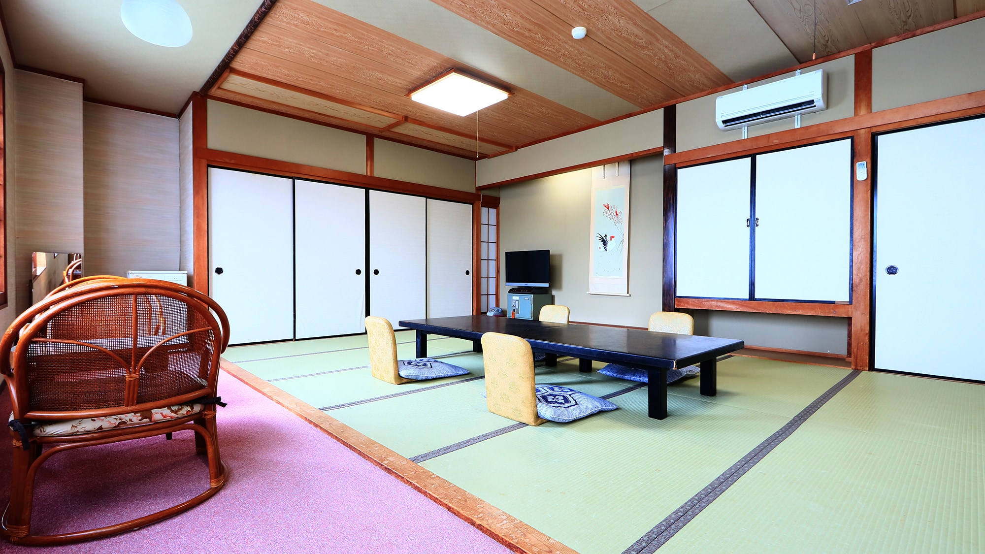 [Room] ◆Japanese-style room 14 tatami mats*