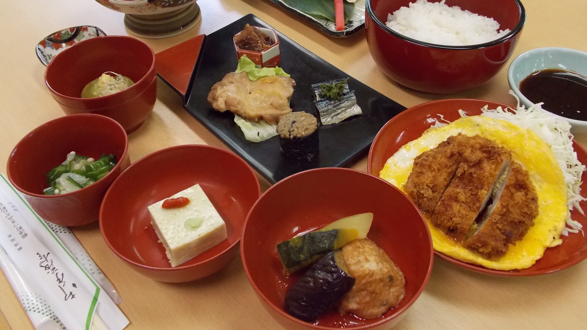 *醬汁和Katsudon