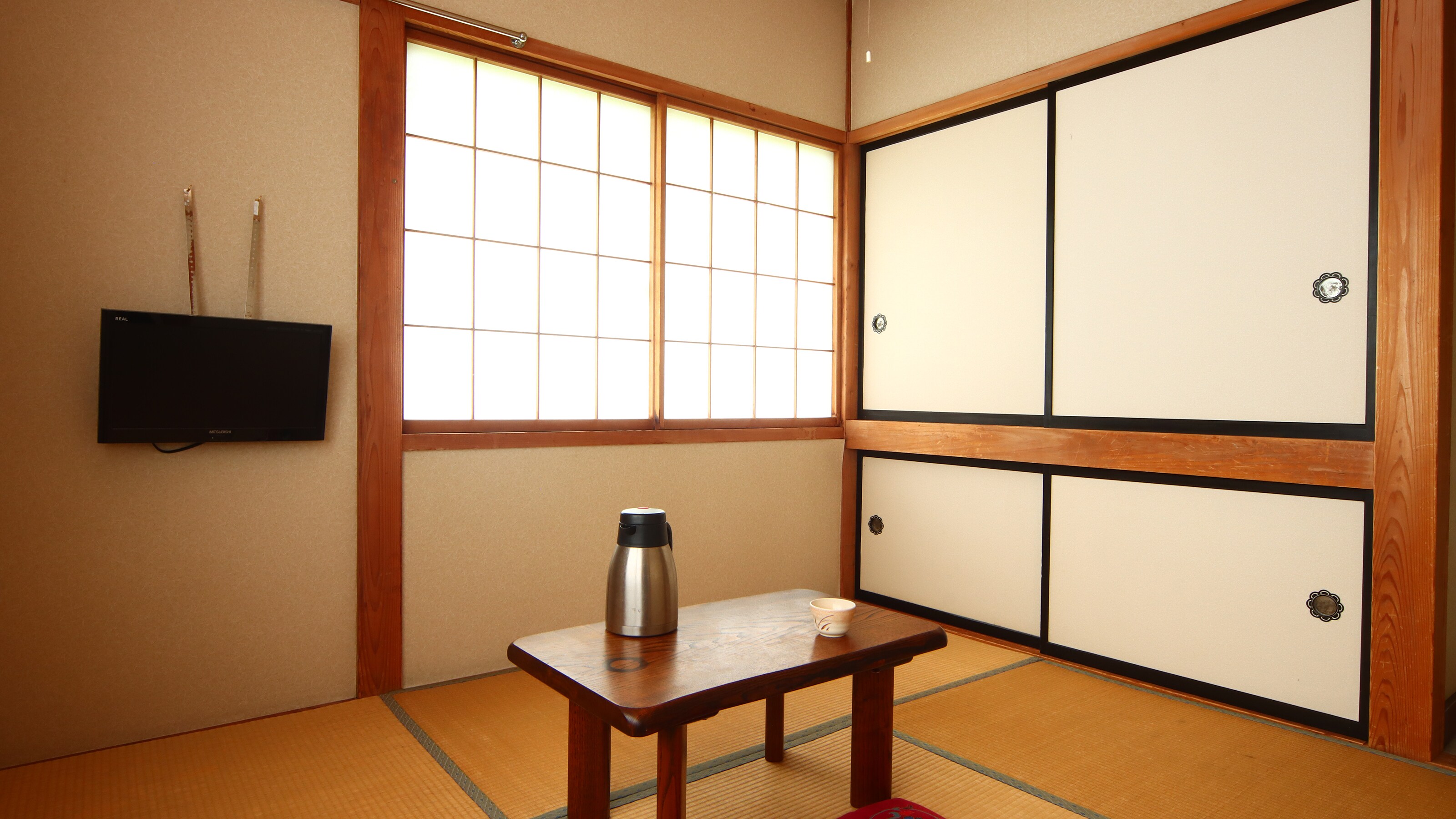 Japanese-style room (4.5 tatami mats)