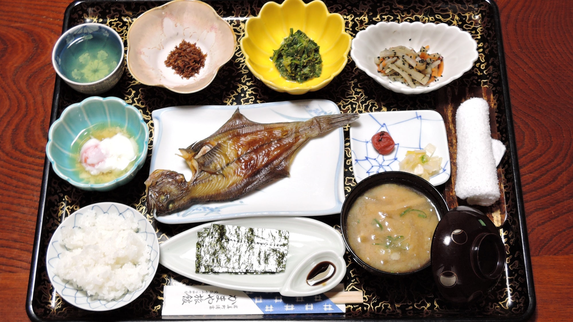* 早餐示例