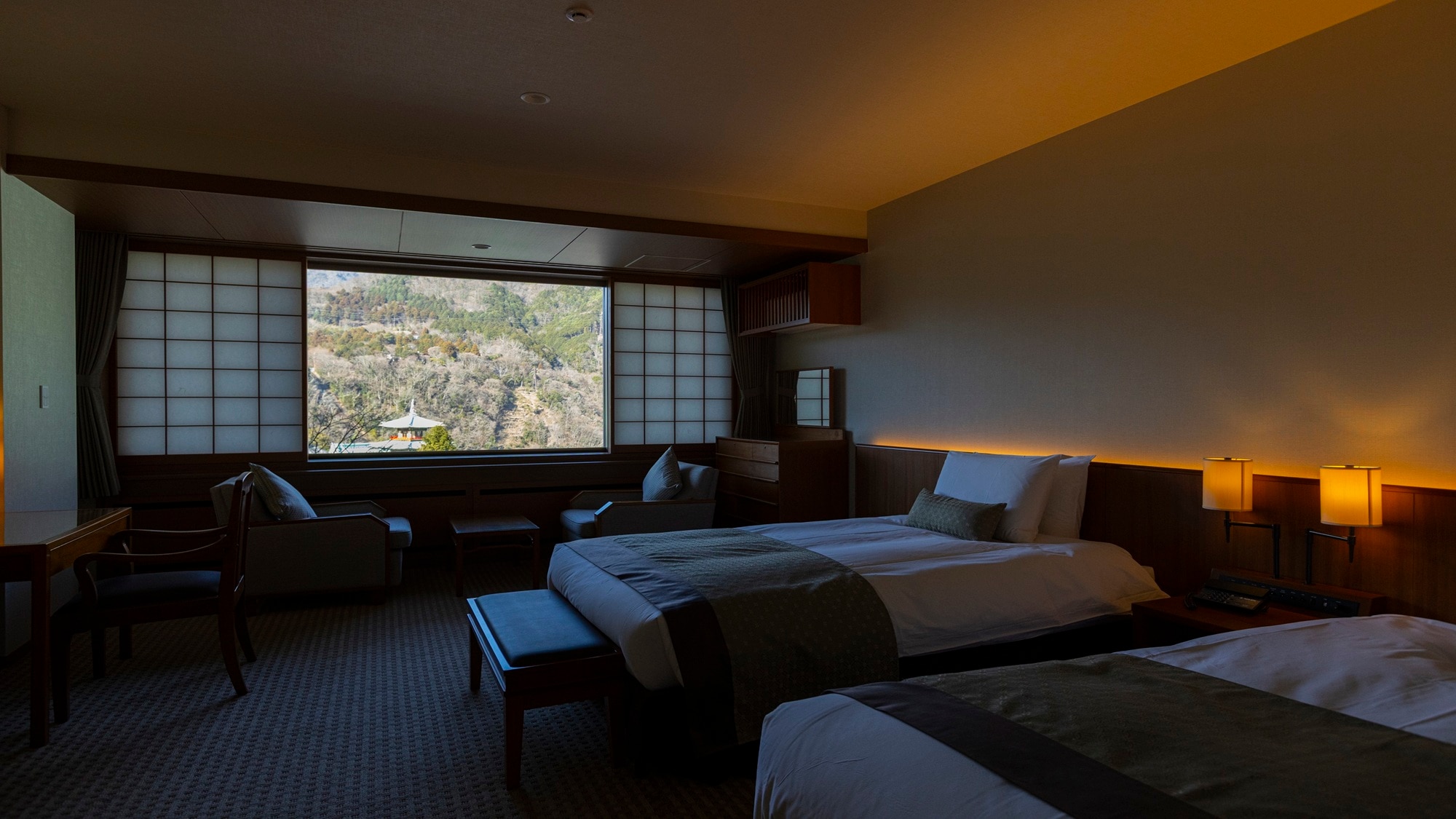 Forest Wing: Twin Garden Side