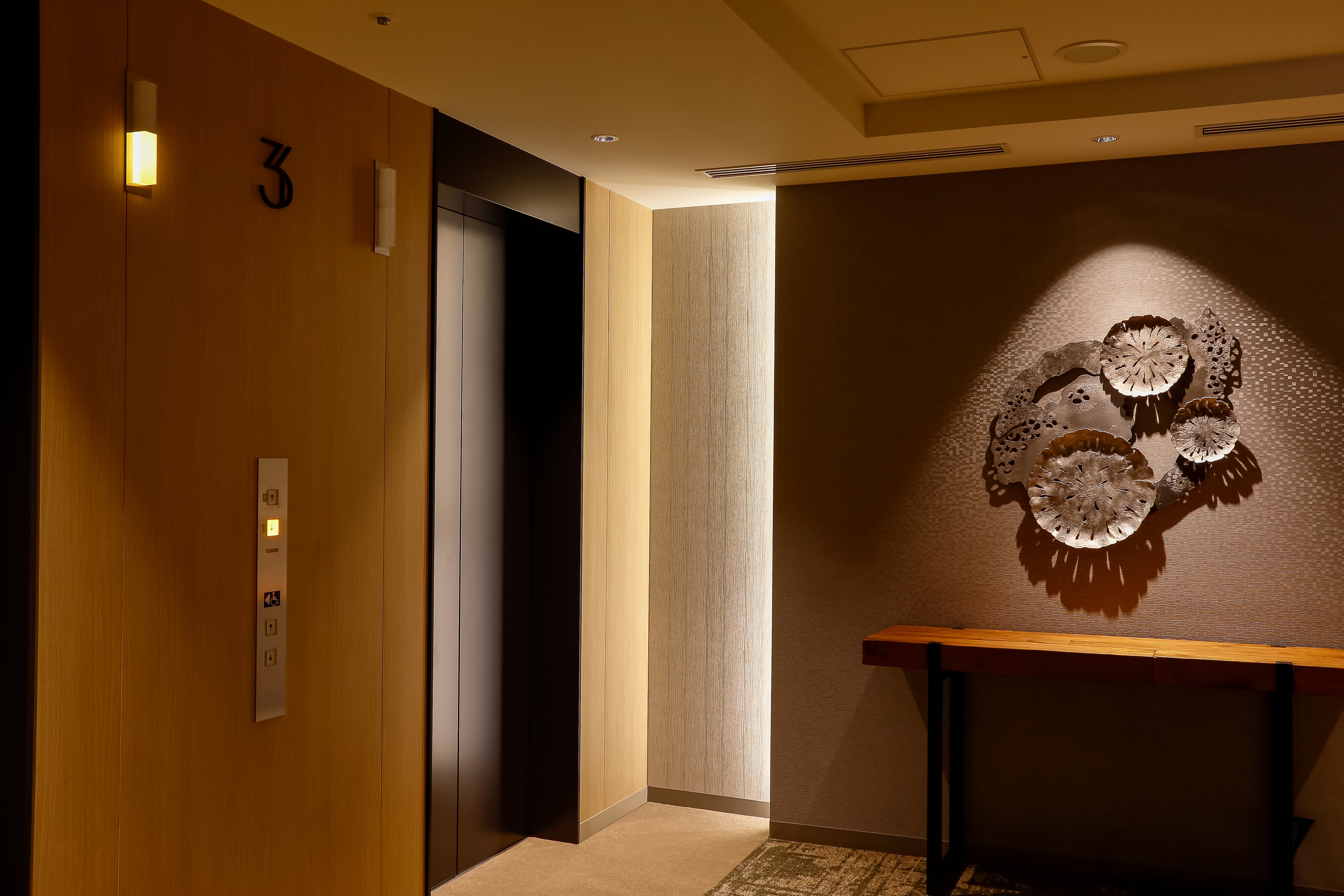 Hotel information and reservations for Miyako City Osaka Hommachi