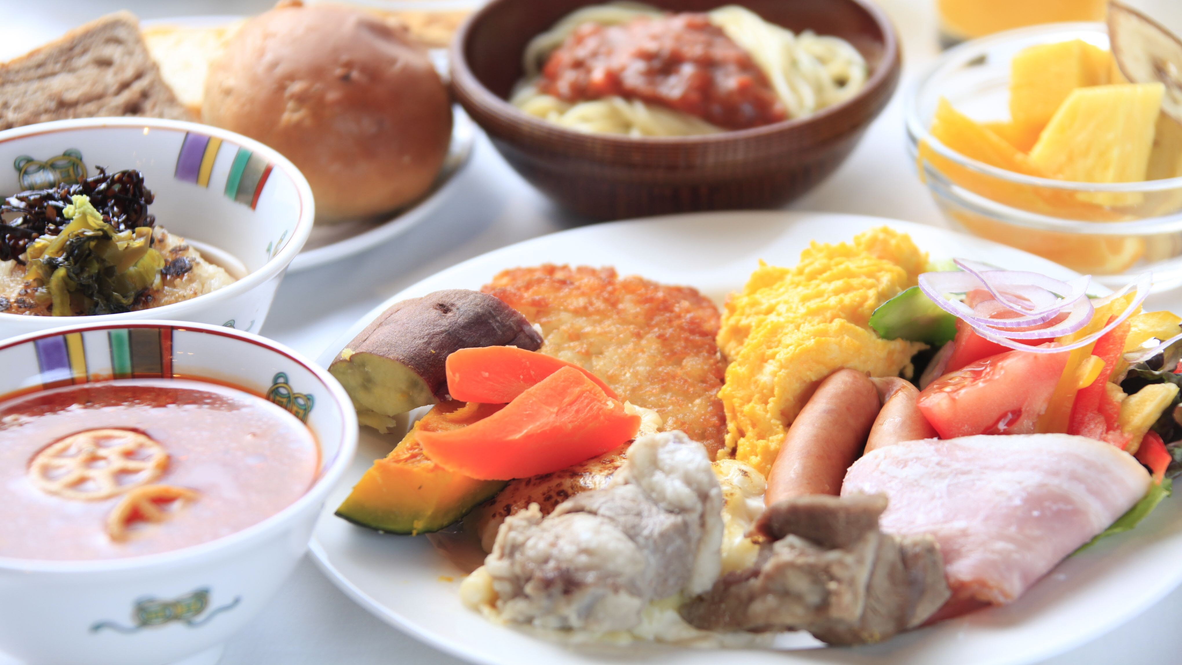 breakfast buffet