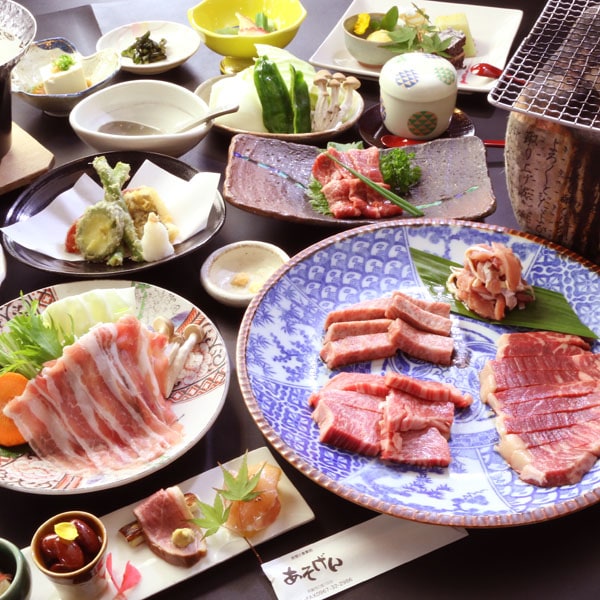 [Dinner example] Charcoal-grilled brand beef (Wao & Akagyu) main course