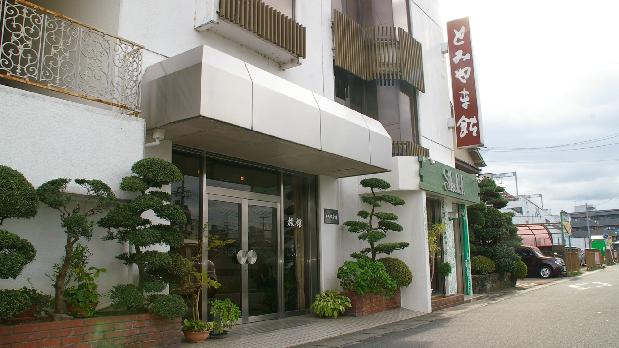* Convenient access to Asuka Tour, Hase-dera, Murouji, etc.