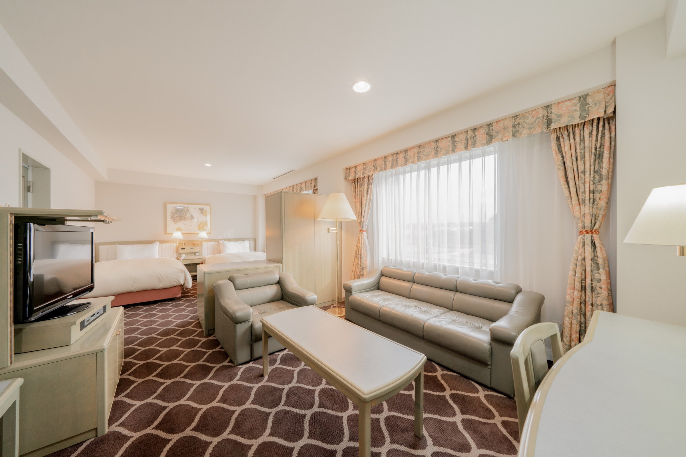 ◆Kamar suite merokok◆