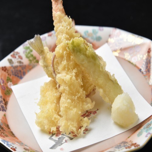 Dinner selection: Japanese cuisine/casual course