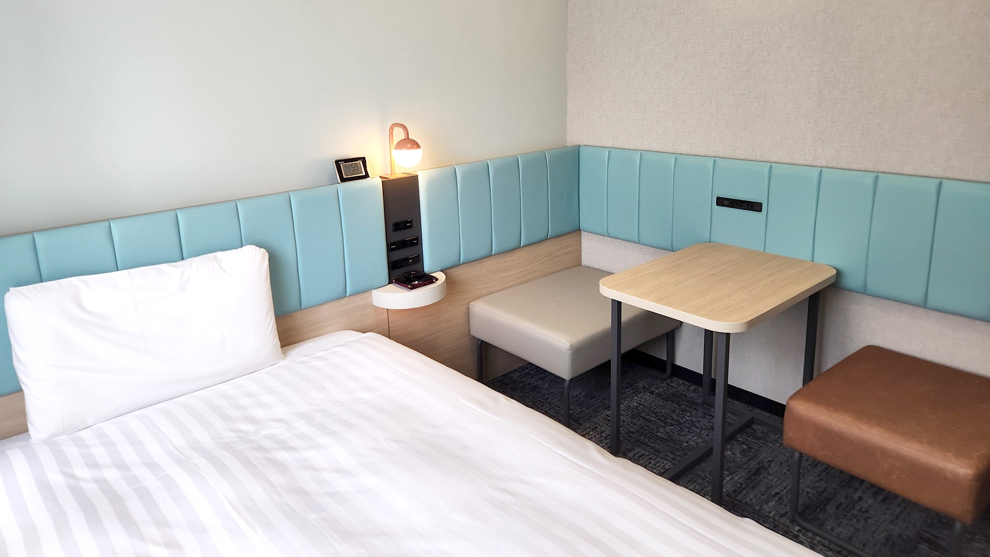 [Double Economy] Example of a guest room