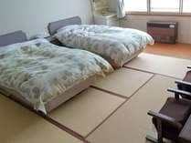 10 tempat tidur twin tatami