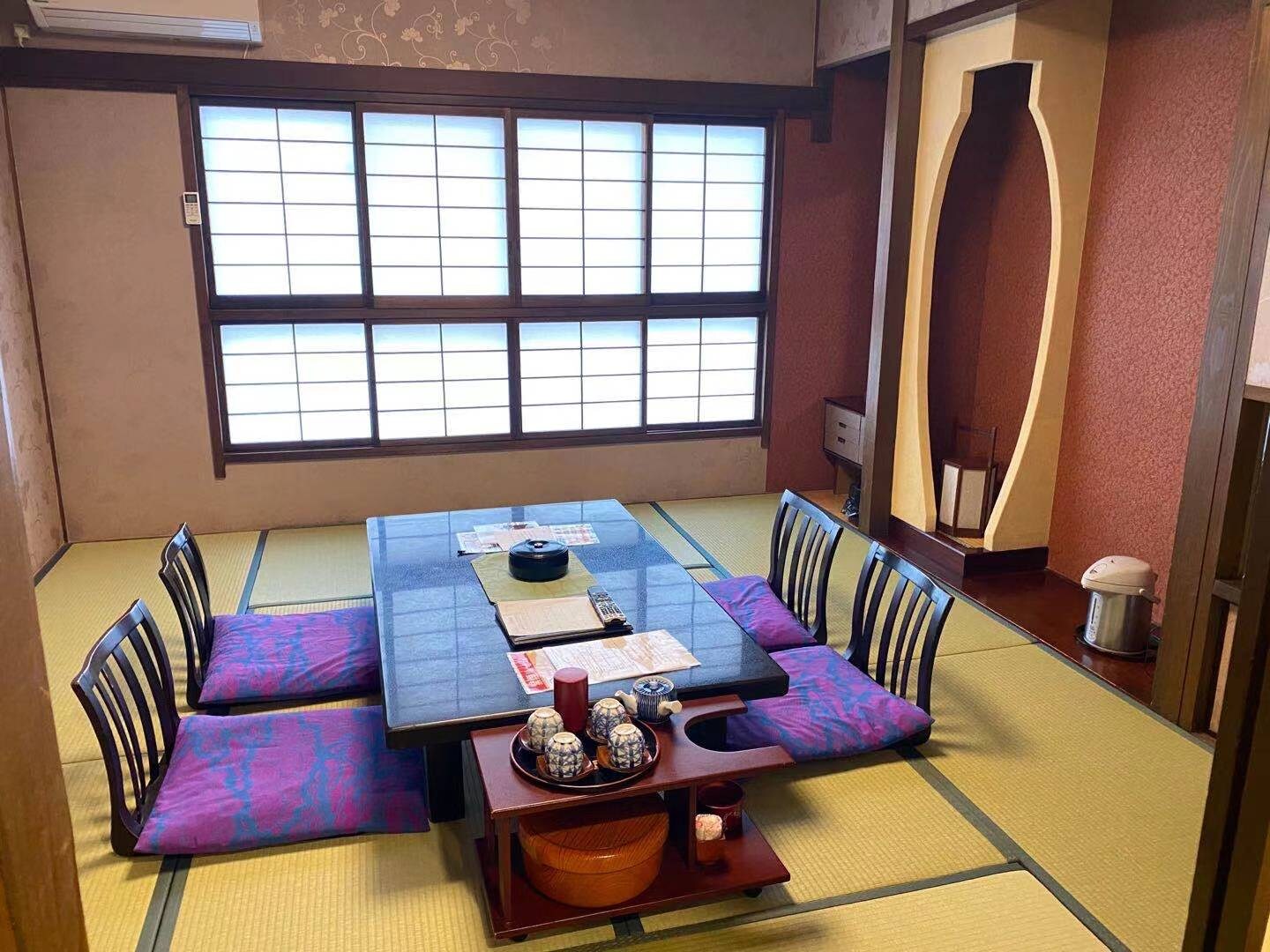 Japanese-style room, 8 tatami mats