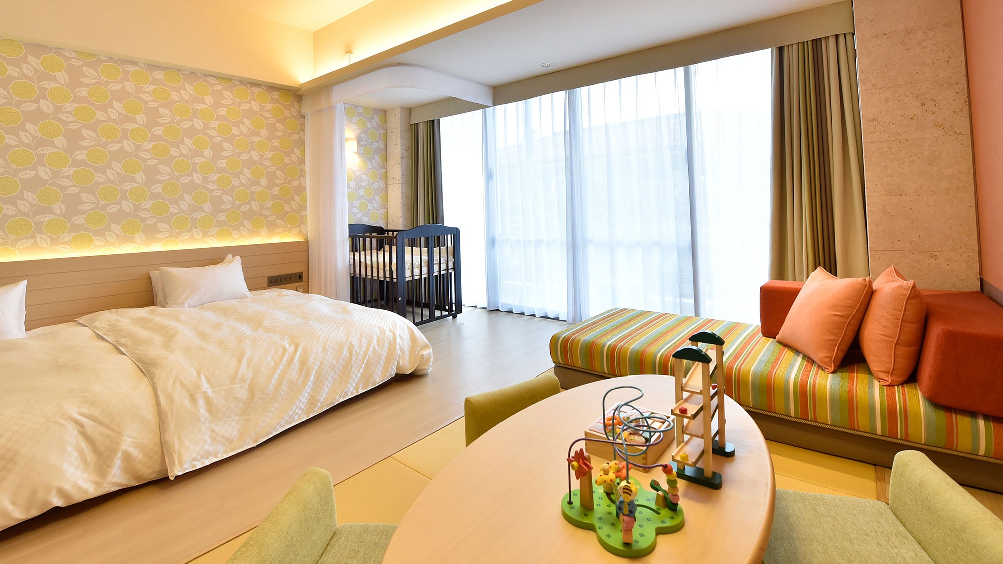 [Garden Terrace Family Room]