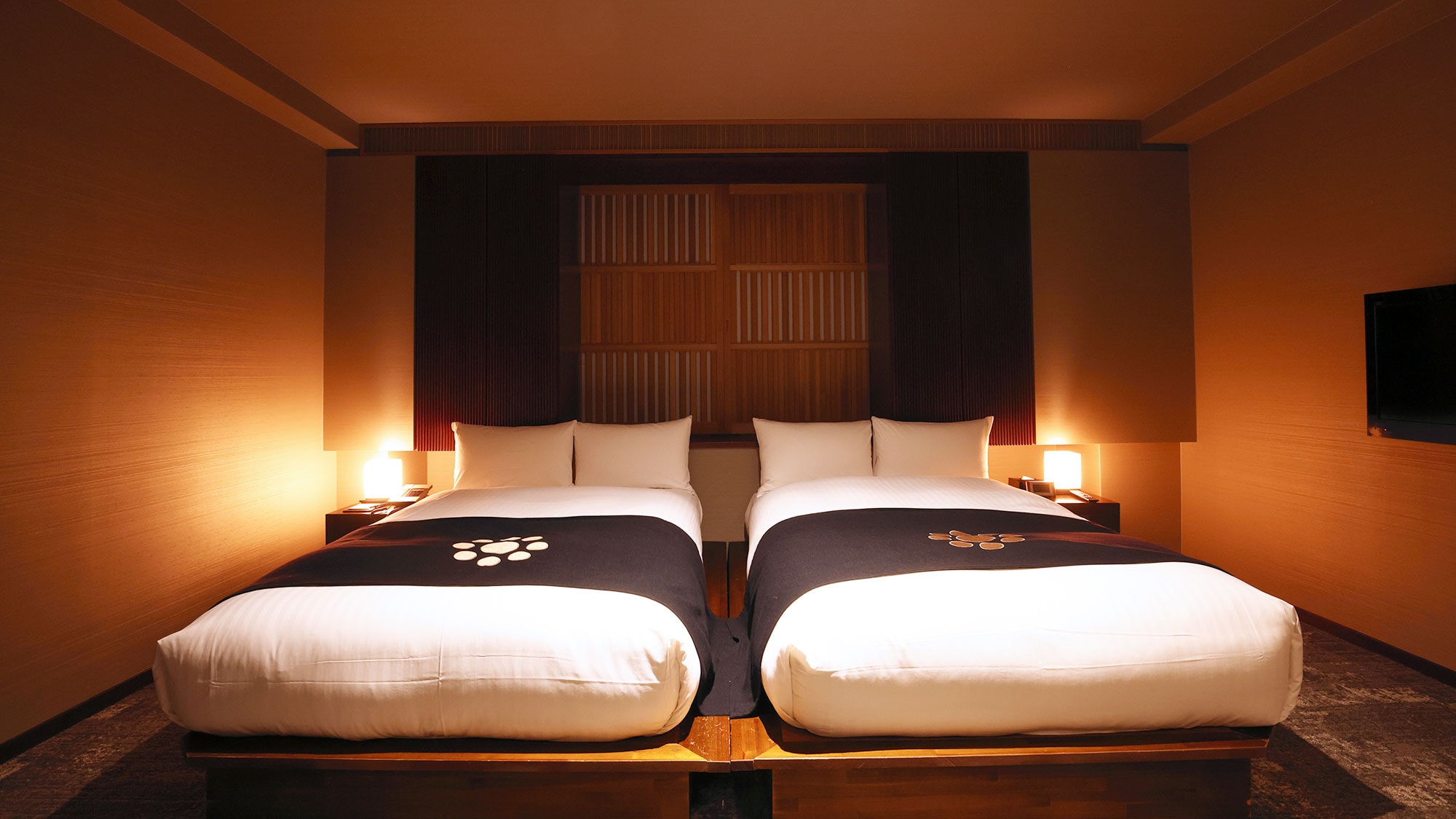 [Japanese-Western room] Comfortable and relaxing space | 33 square meters | Capacity 4 people