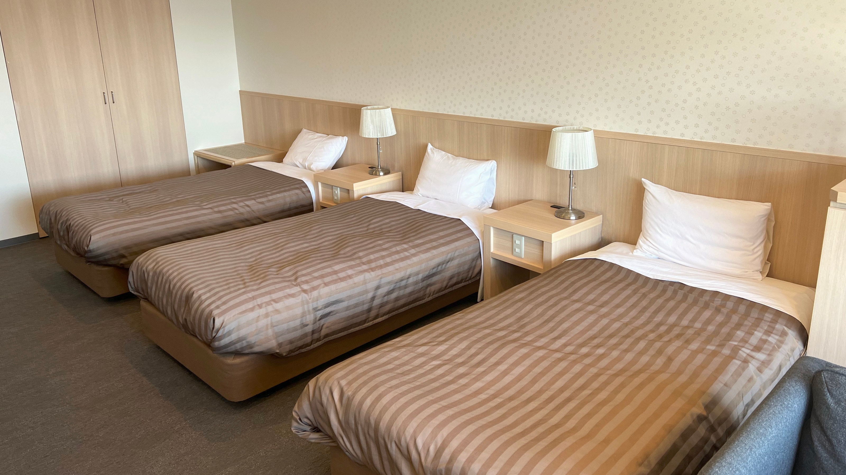 Example of a fourth room