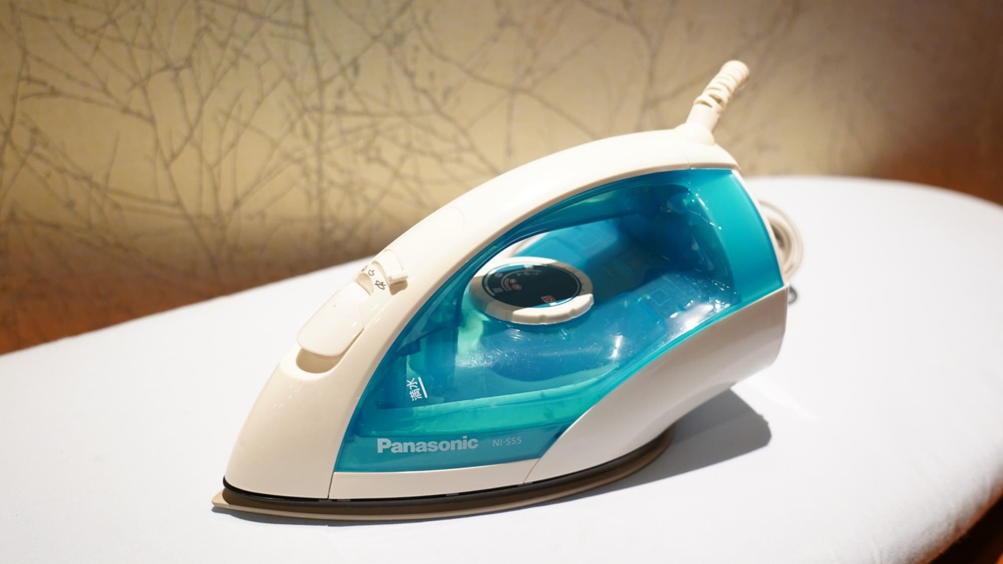 ■Setrika sewaan■