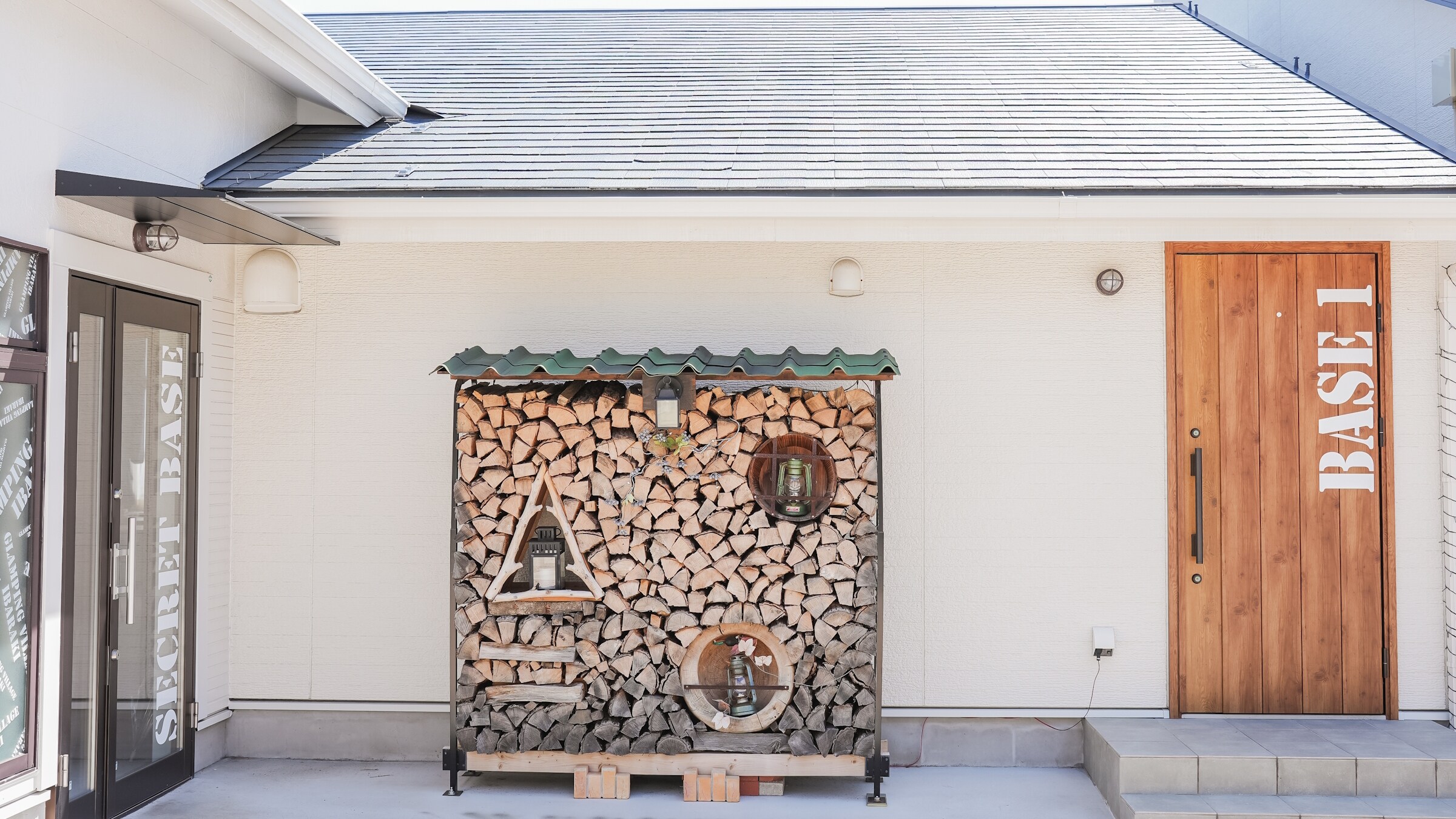 Ocean Base 1 exterior