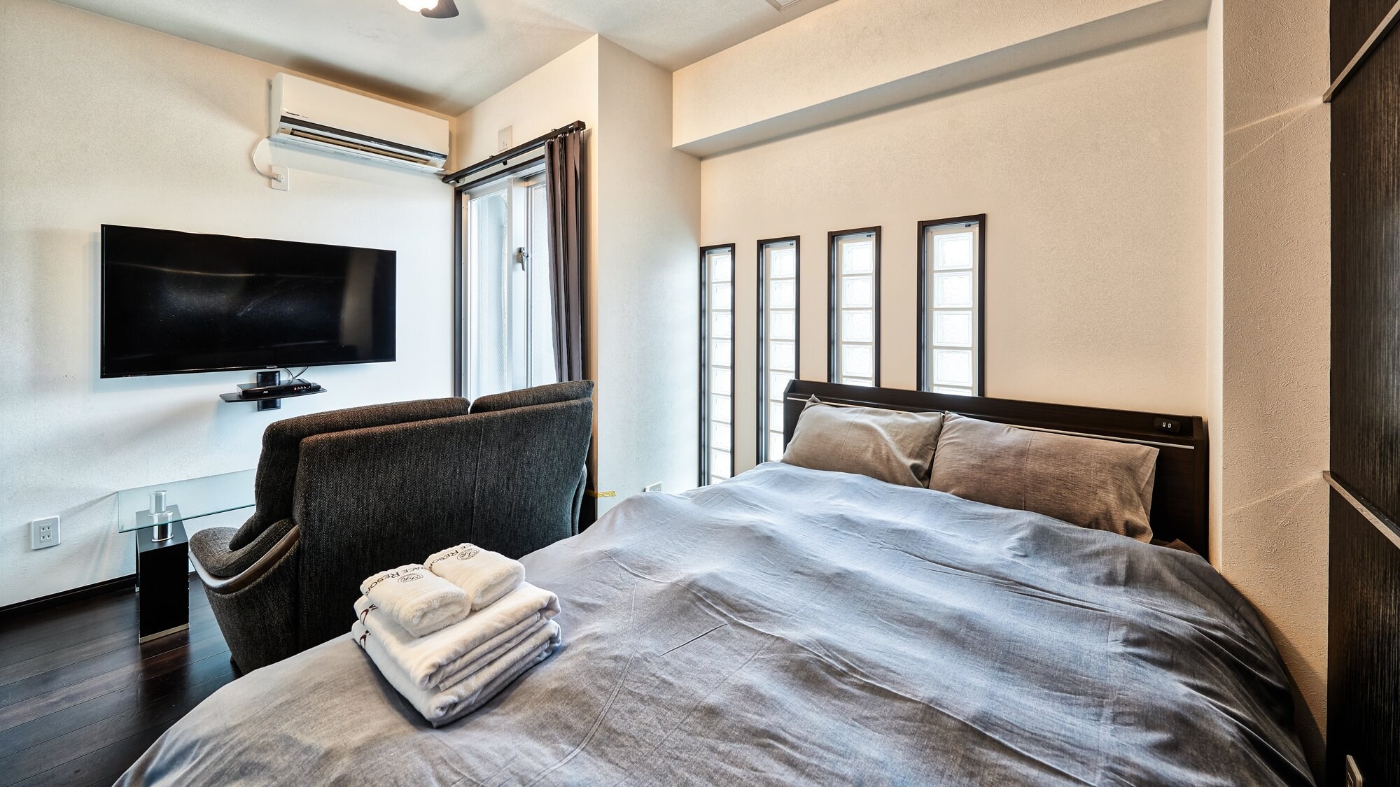 [1K] Living & Bedroom