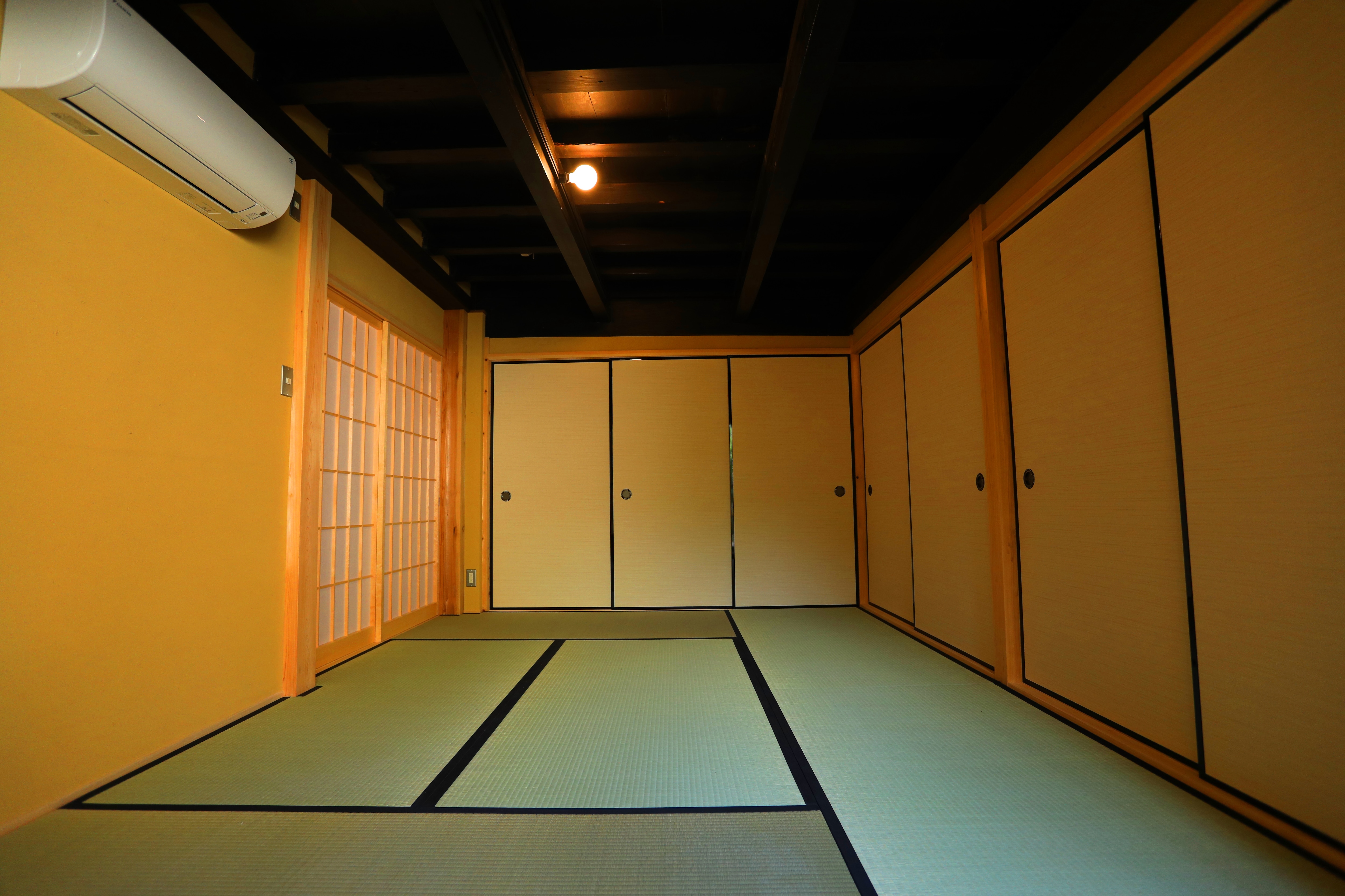 Japanese-style room 3 [6 tatami mats]