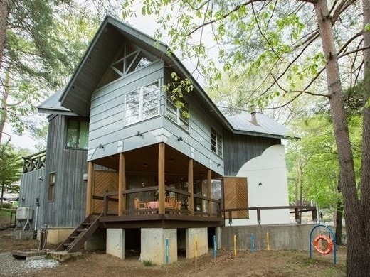 Premium cottage with private dog run for only one building