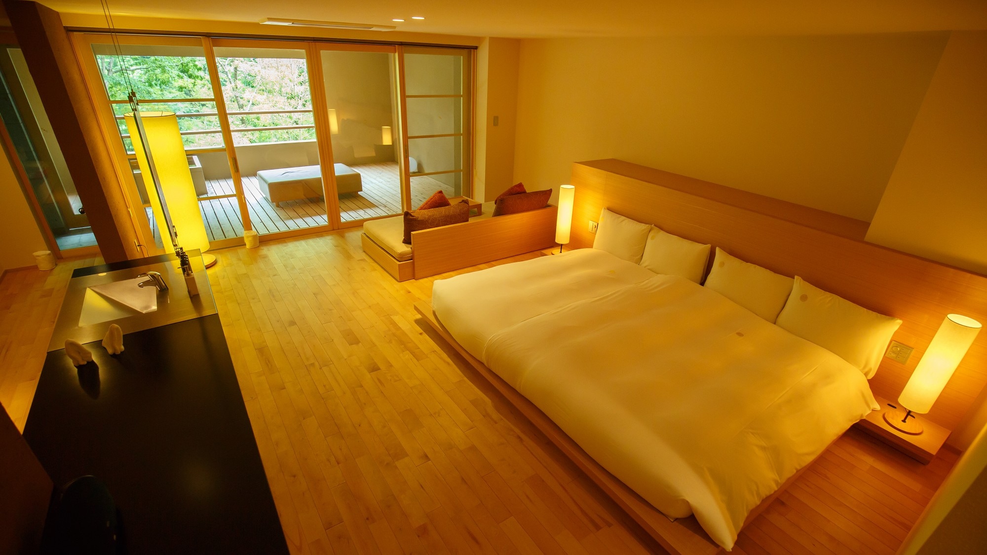 [Take] Aomori cypress or granite guest room with open-air bath (60-72 square meters) Example of a room