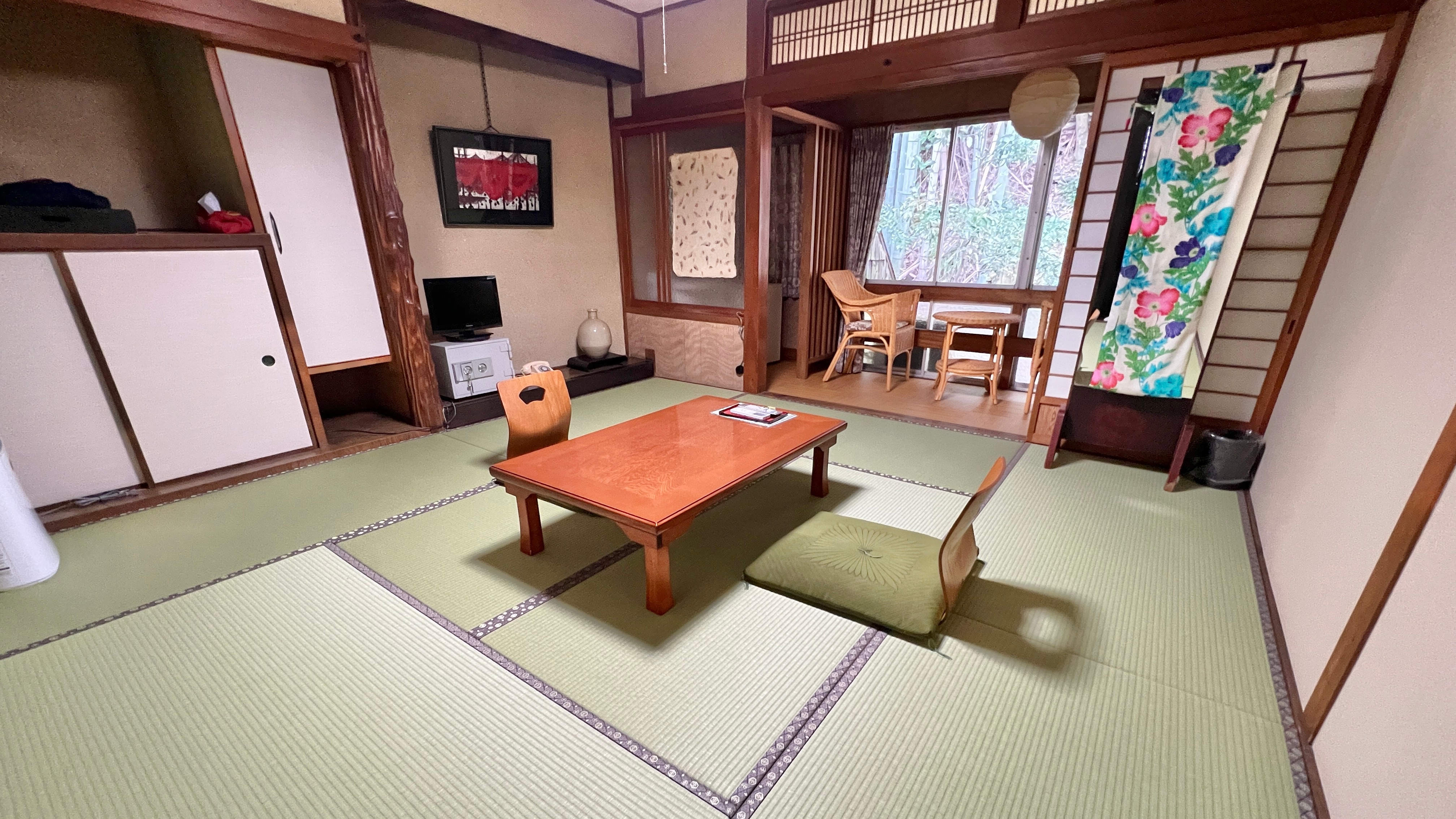 Japanese-style room without toilet (example)