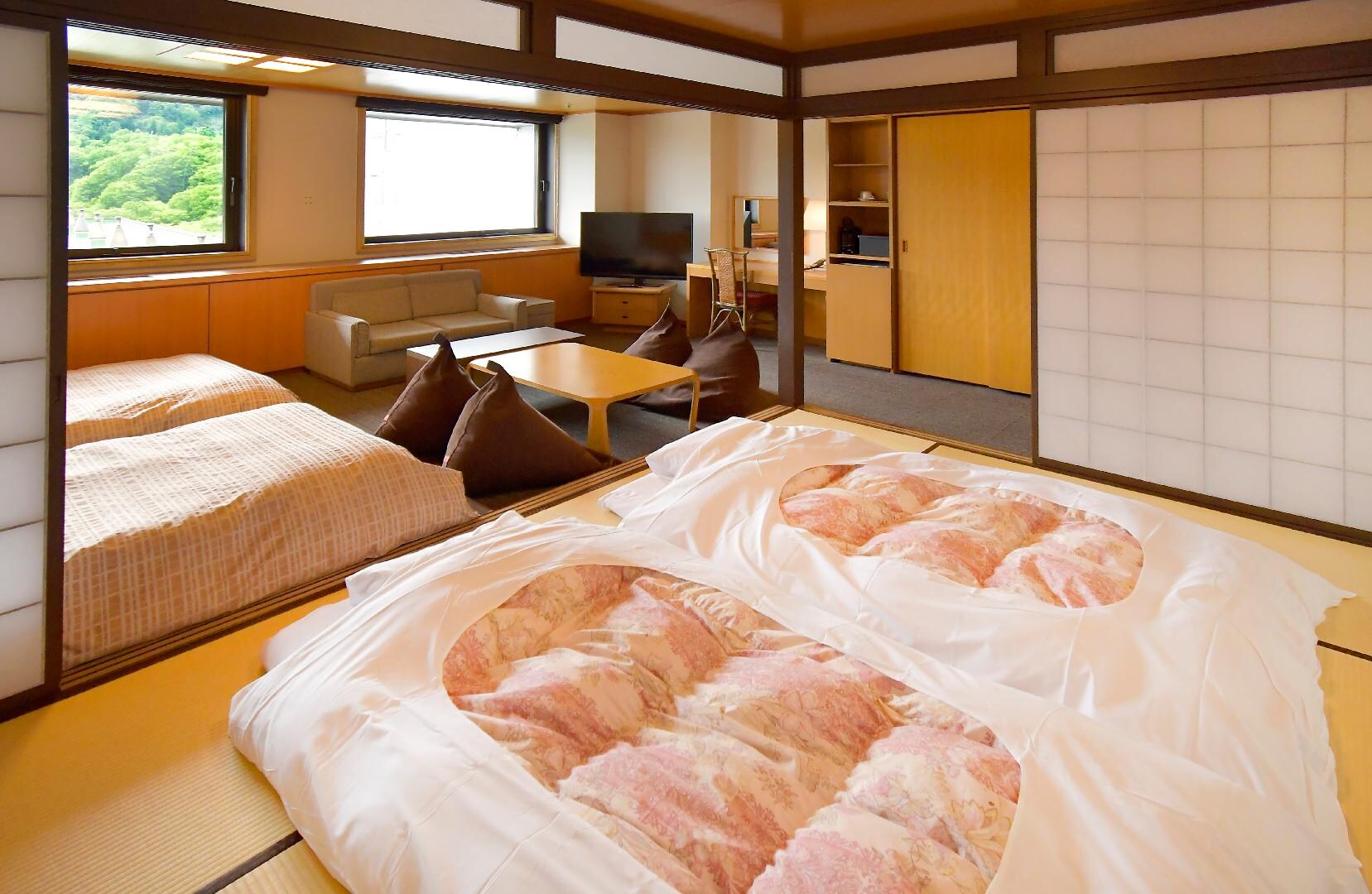 Deluxe Japanese-Western Room