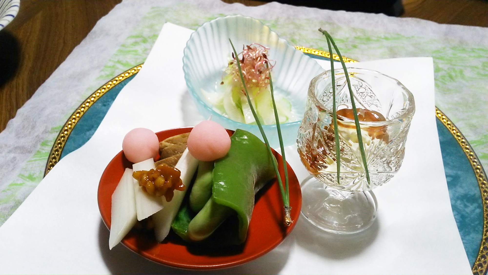 All dishes are handmade by our chefs! Enjoy seasonal dishes (example of dishes)