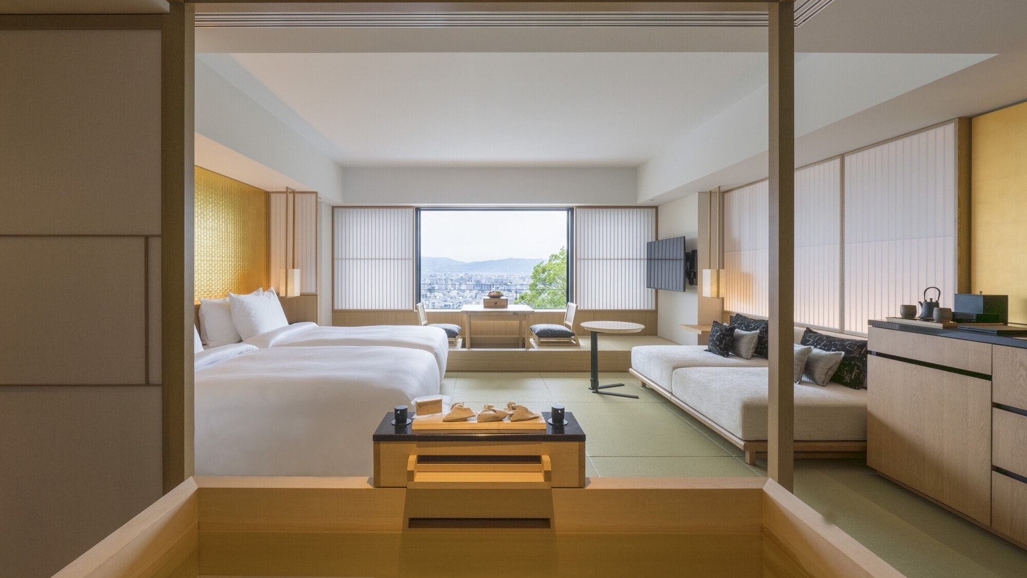 Guest room: Grand Serenity Interior image