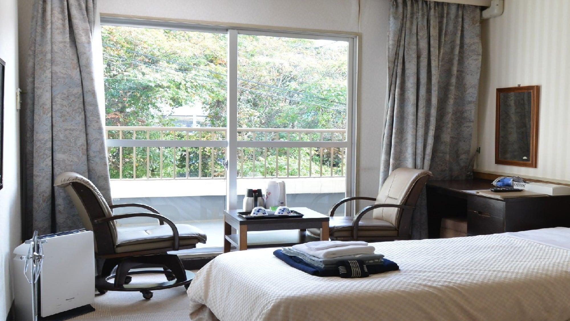 South Wing｜No view/Western-style room