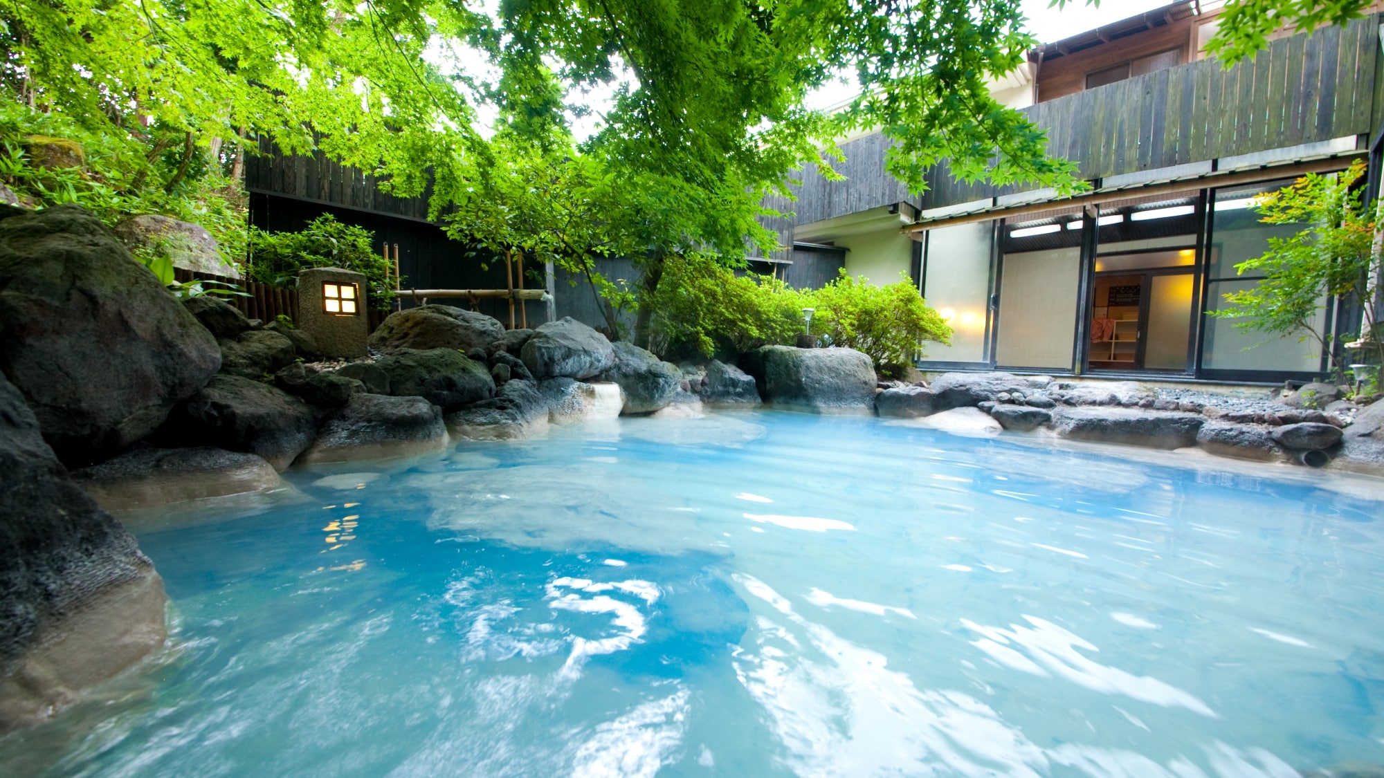 [Yasuha's proud blue water] Open-air bath