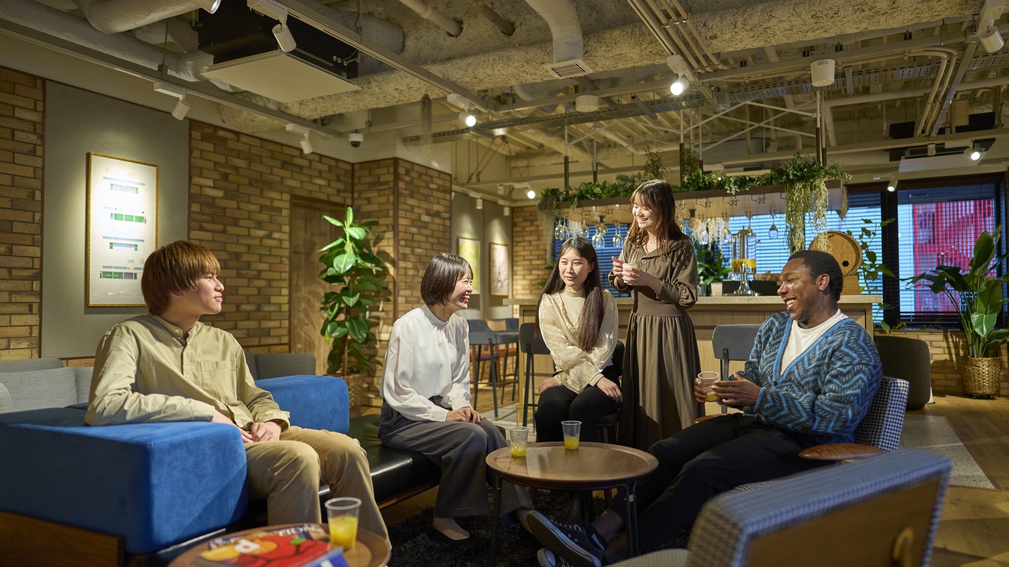 ■Living Lobby■Please use it as a meeting or conversation space.