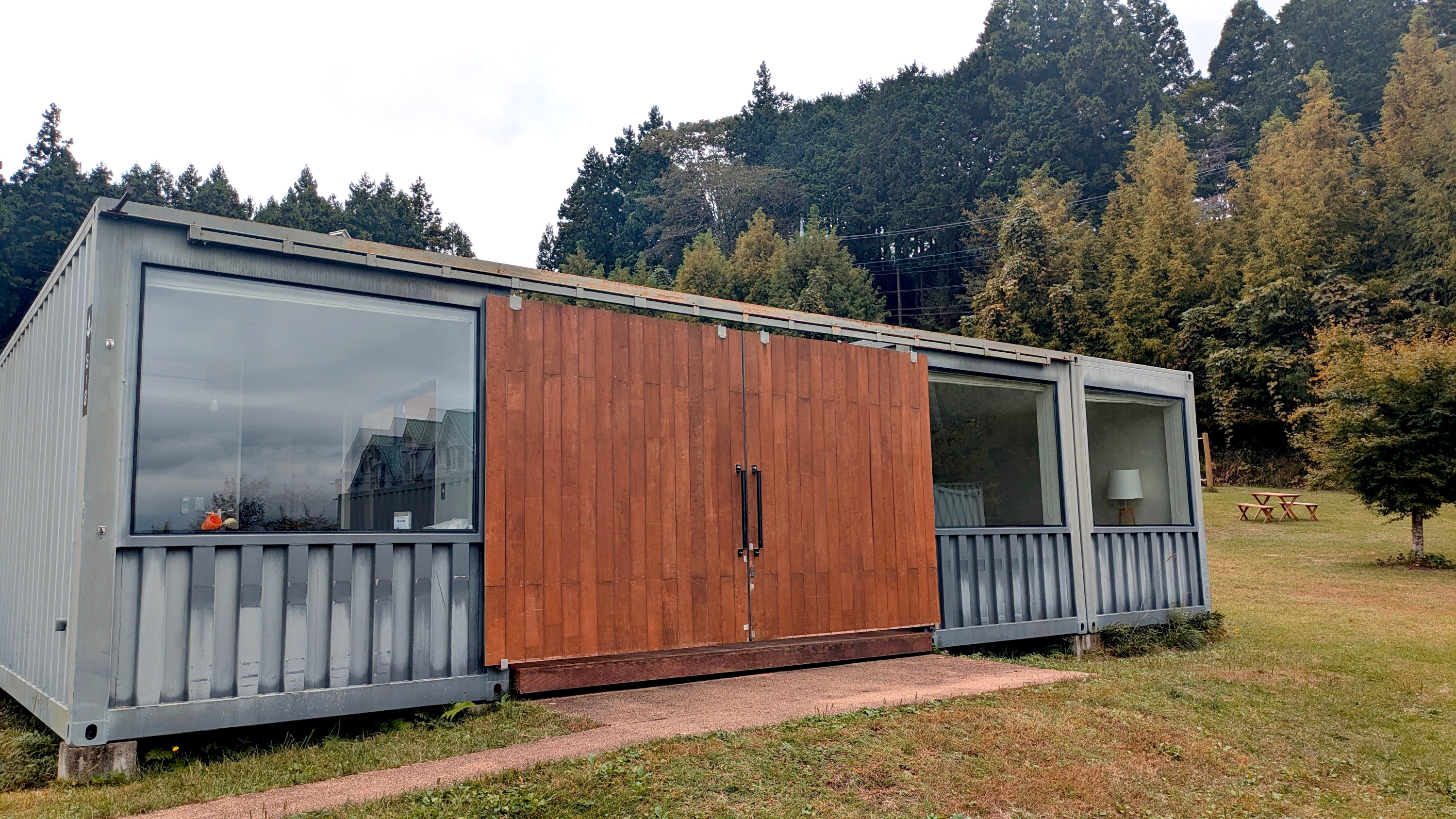 Grande Cabin exterior