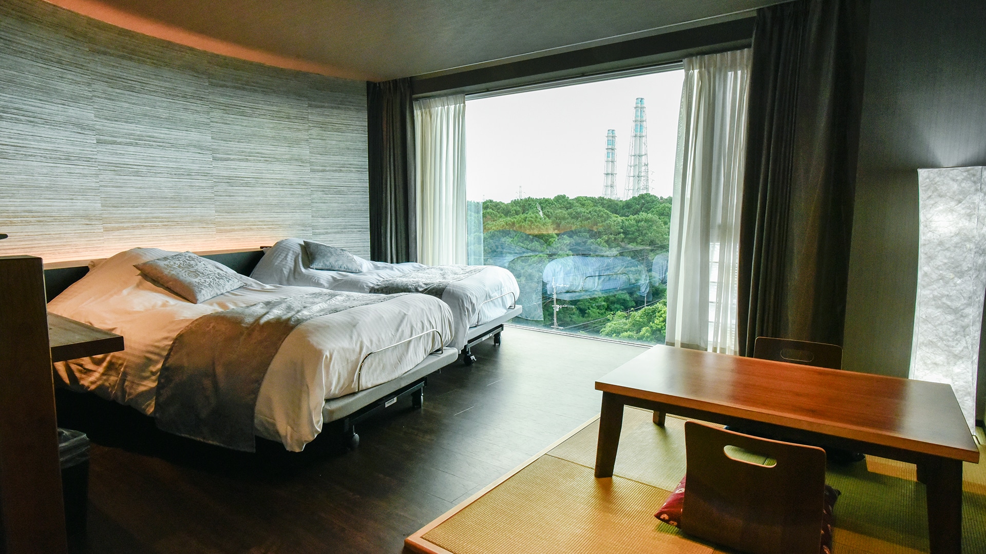 和洋室ツイン(客室一例)※高階層からの景観