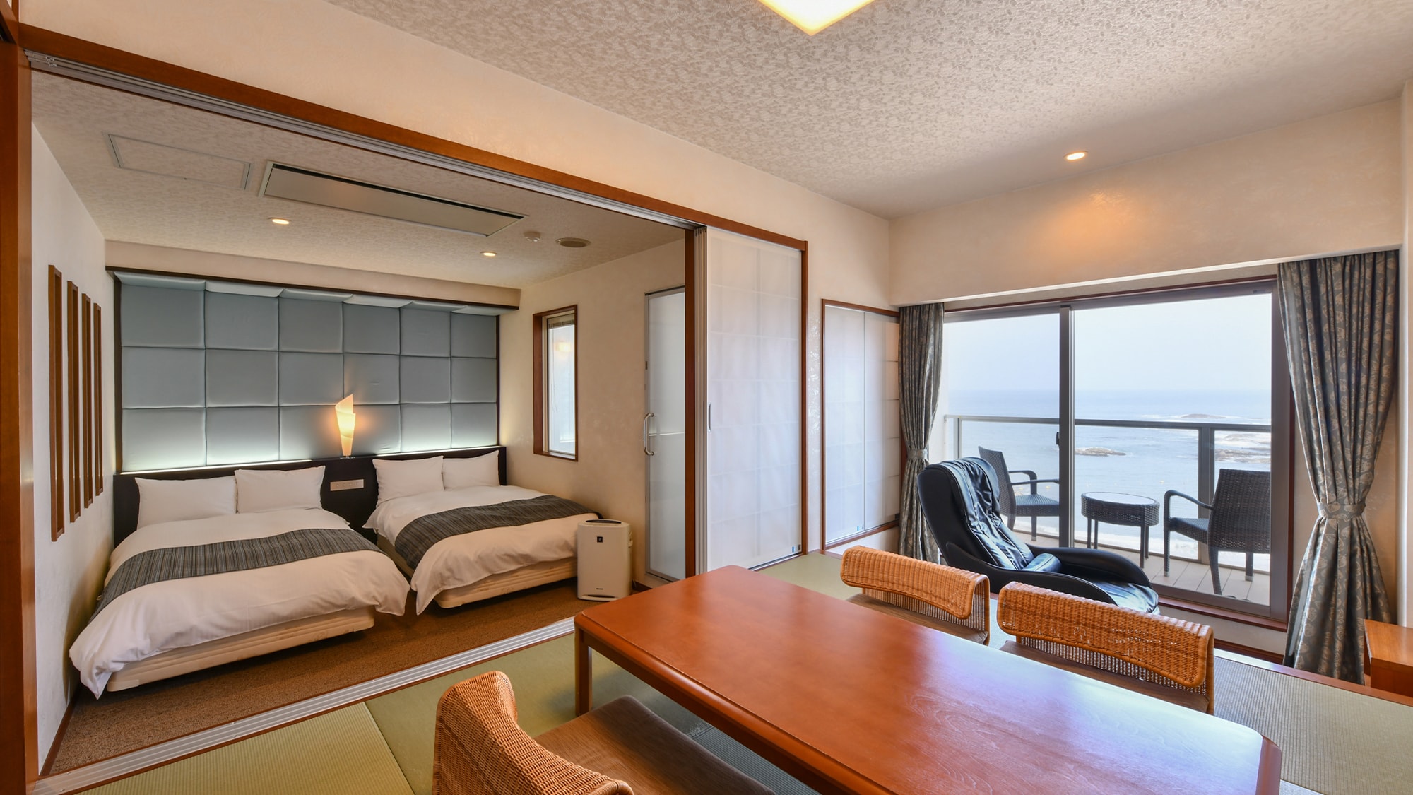 West Building Premium Room รีสอร์ทสไตล์ญี่ปุ่น <พร้อมอ่างอาบน้ำกึ่งเปิดโล่งพร้อมวิวทะเล>