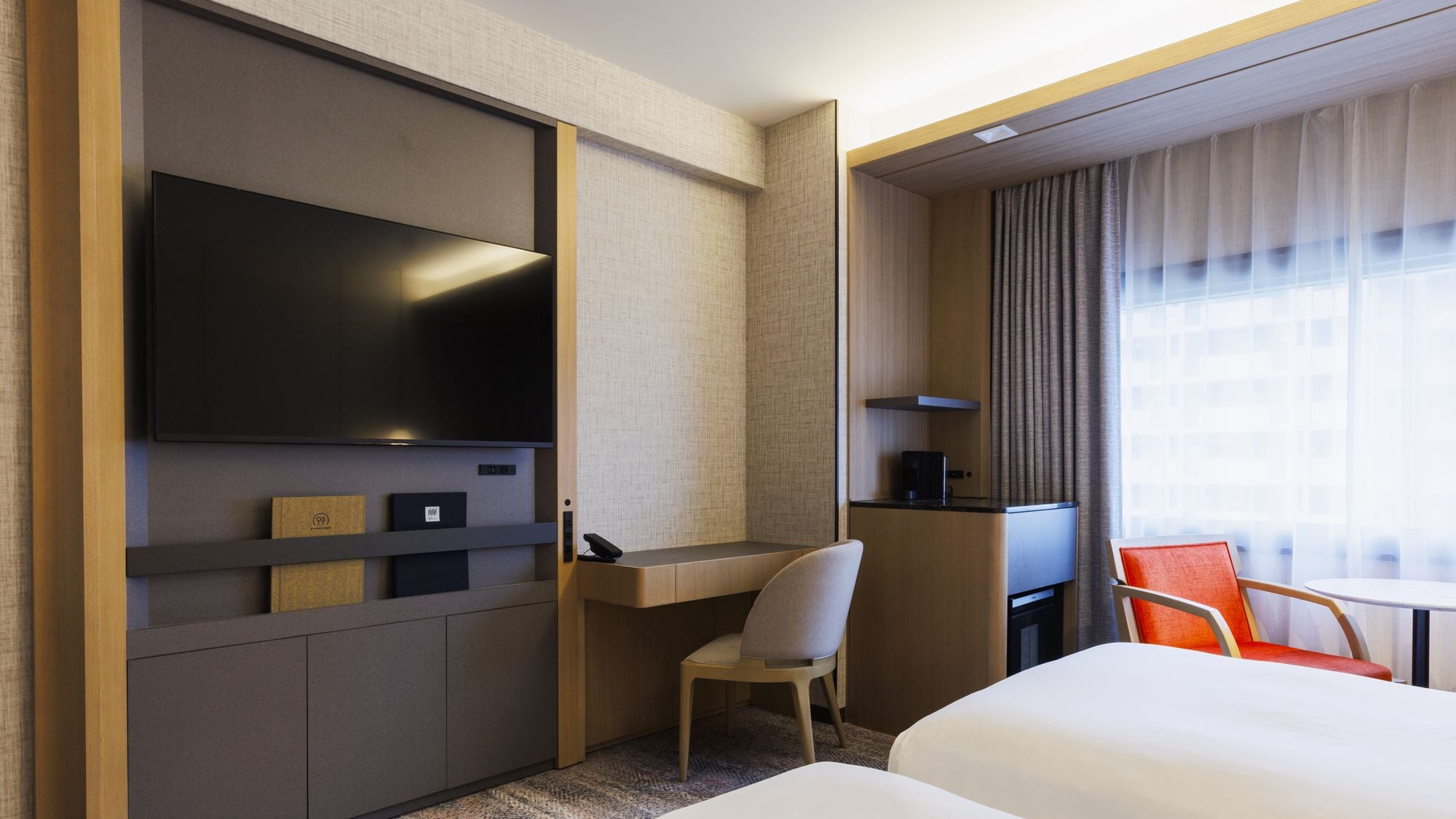 Gedung utama: Kamar Ganda Superior Edmont [26m²]